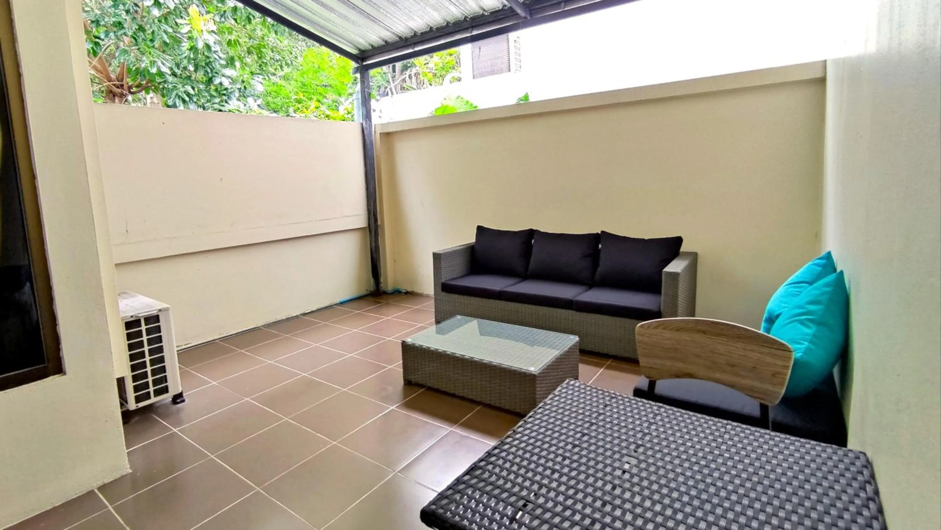 Balcony/Terrace in Lucky Buako Hotel Patong