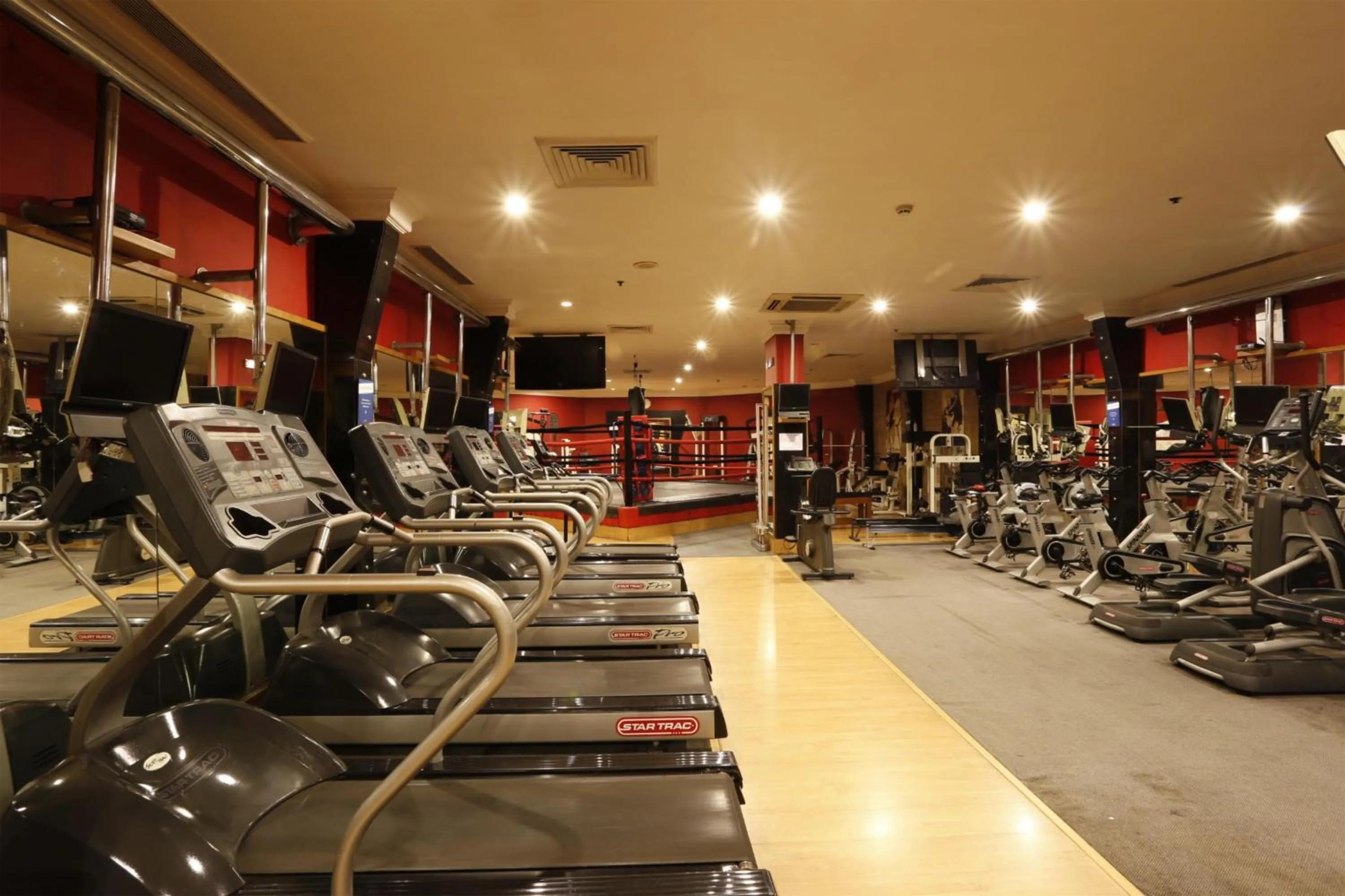 Fitness centre/facilities in Park Plaza, Ludhiana