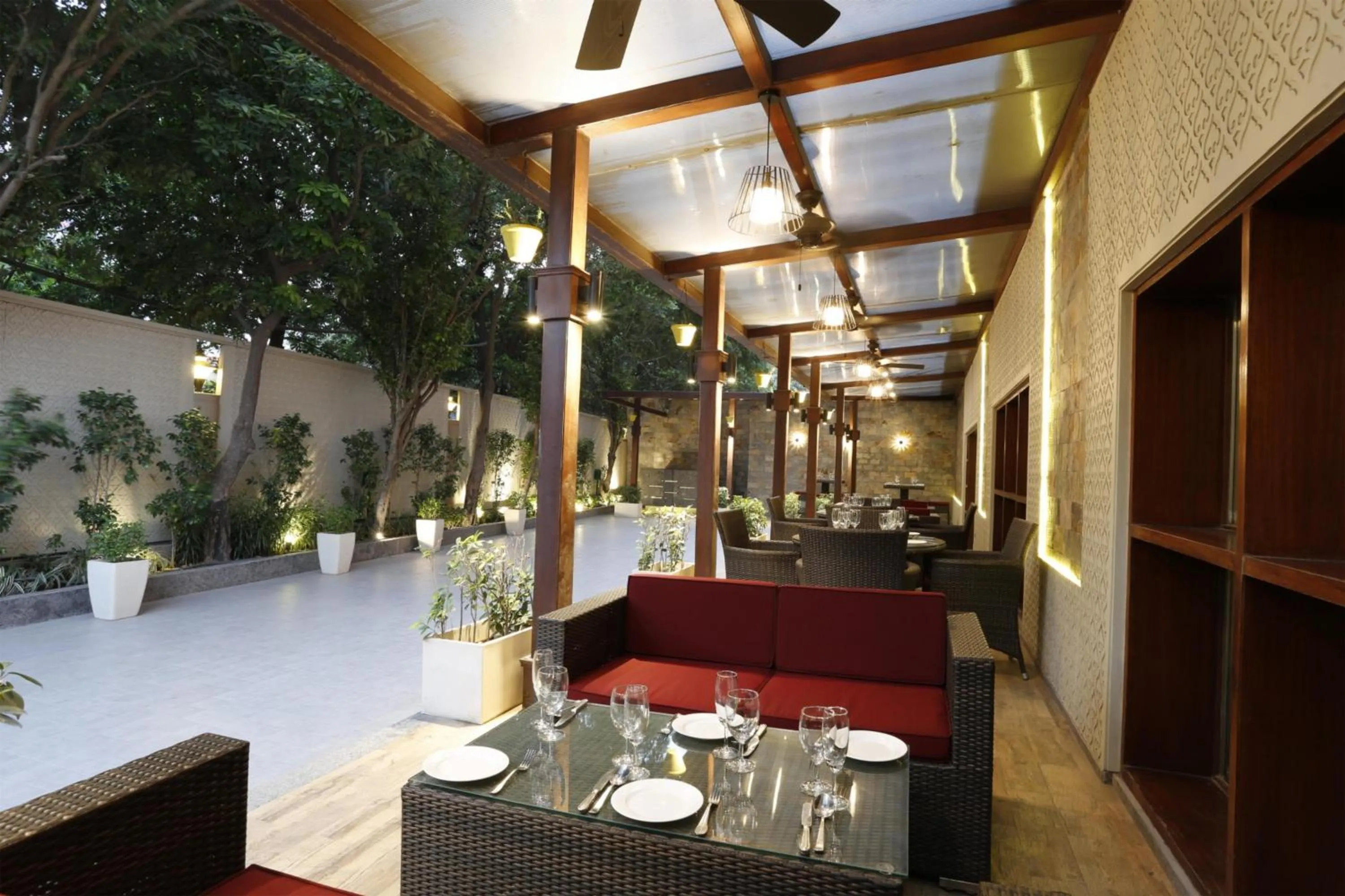Restaurant/places to eat in Park Plaza, Ludhiana