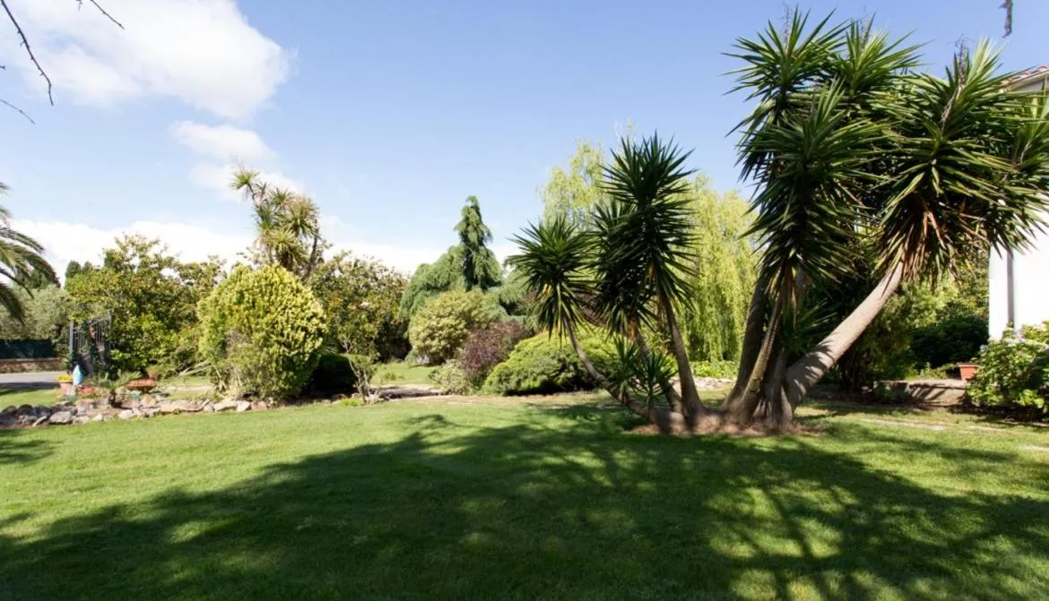 Garden in B&B Villa Sans Souci