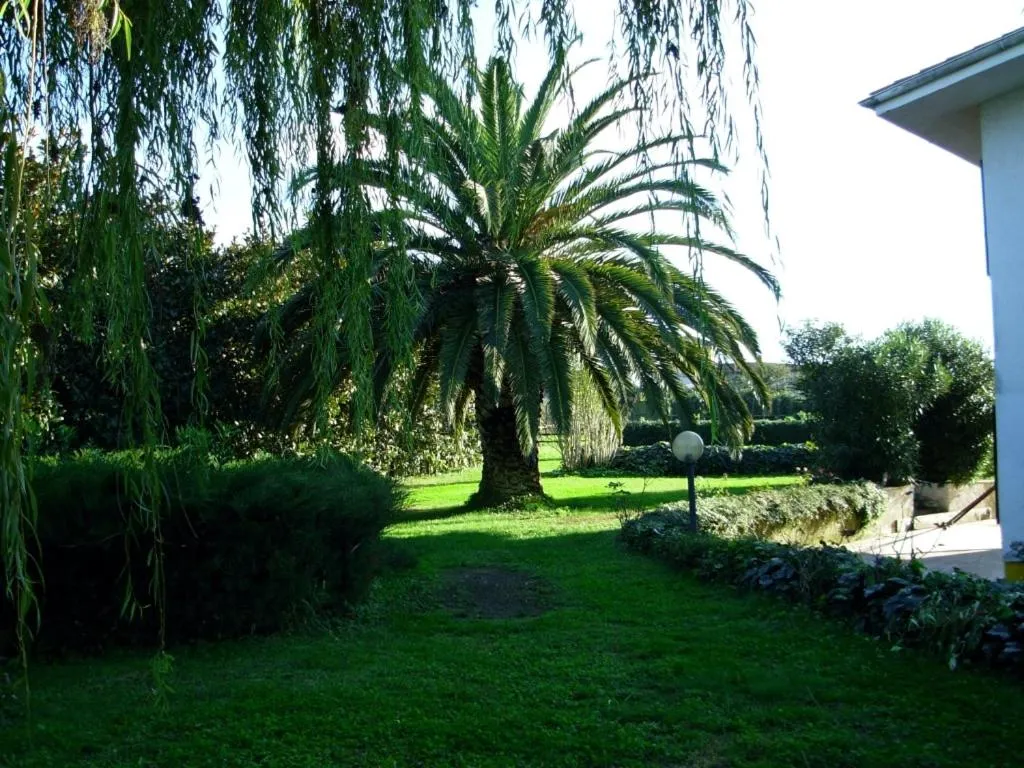 Garden in B&B Villa Sans Souci