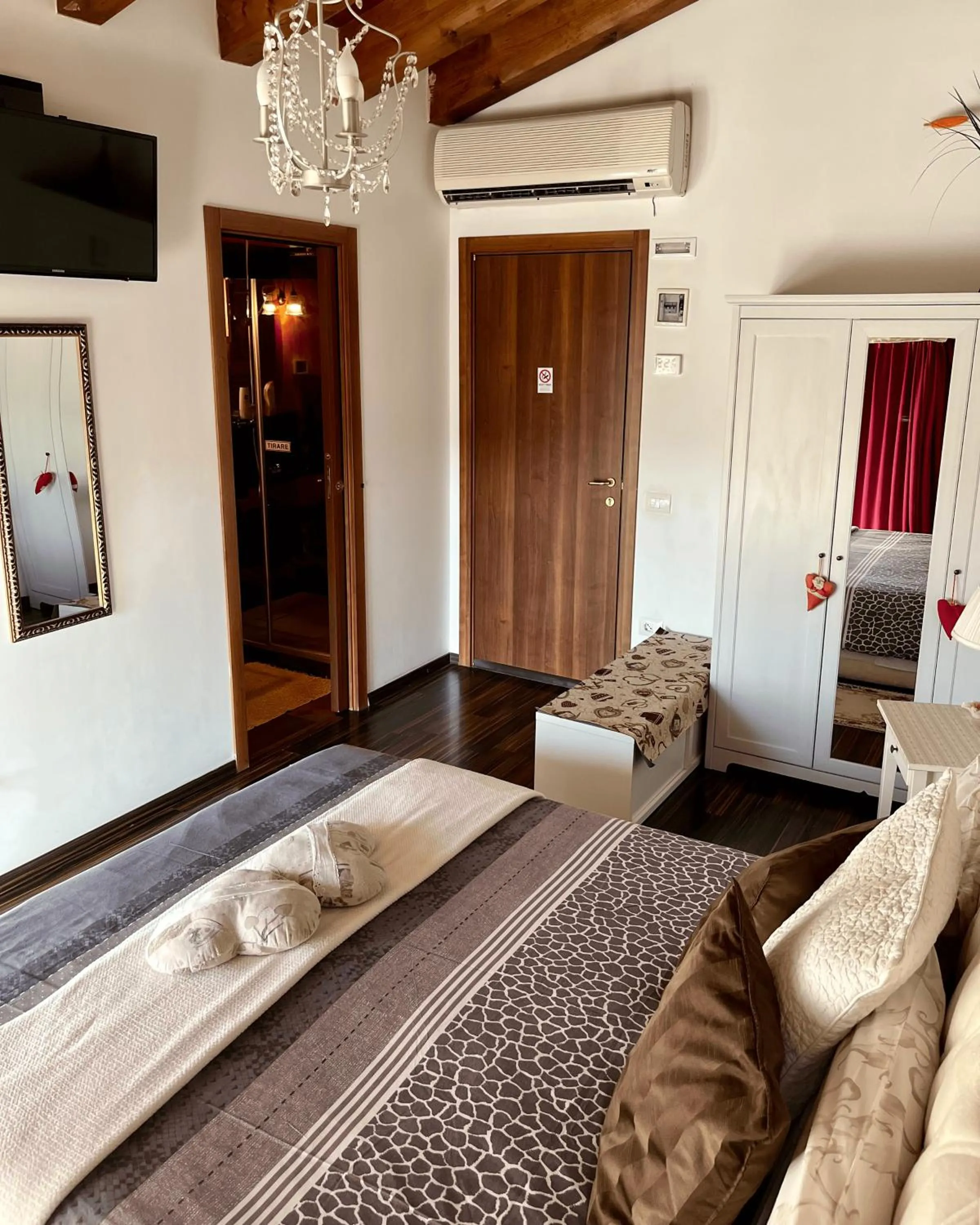 TV and multimedia, Bed in Country Home B&B Il Melo