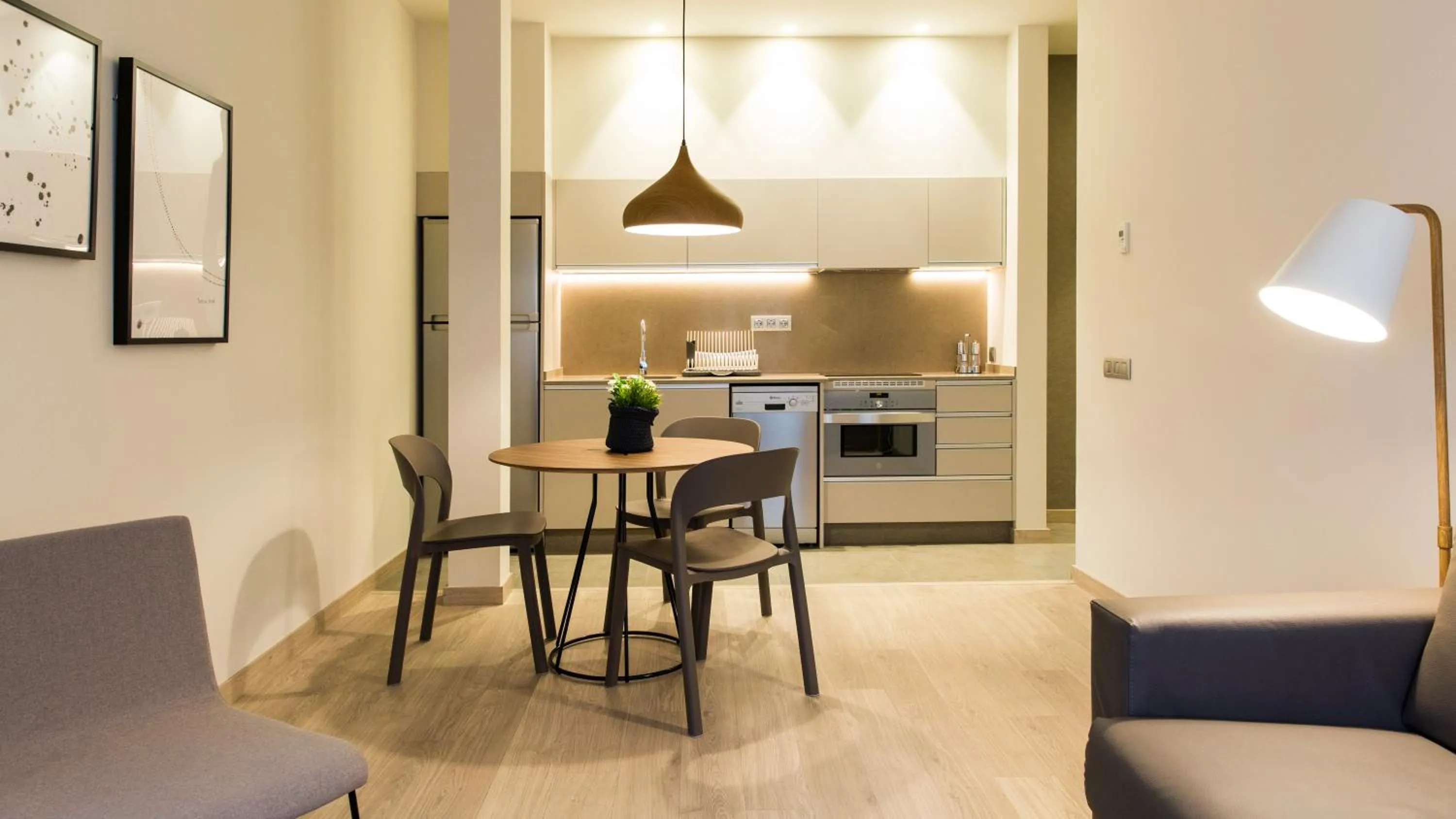 Kitchen or kitchenette in Fisa Rentals Ramblas Apartments