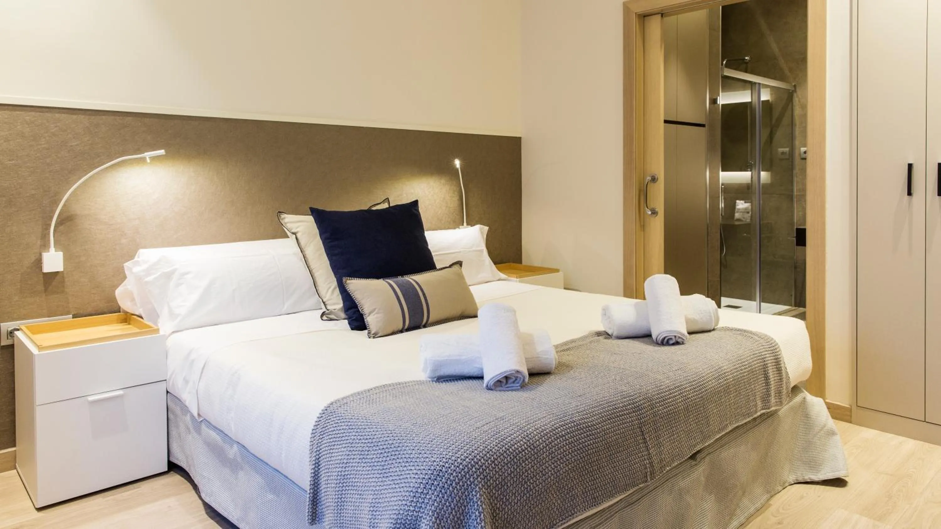 Bed in Fisa Rentals Ramblas Apartments