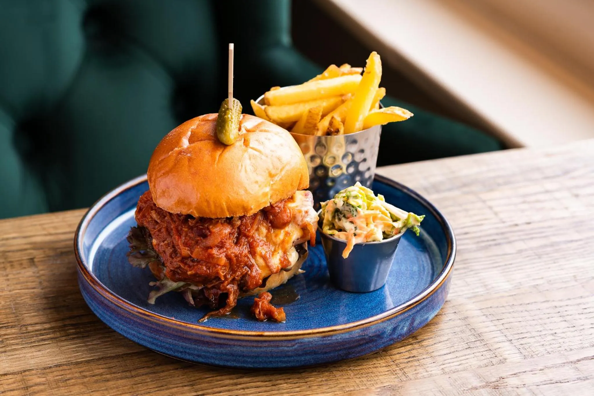 The Kings Arms and Royal Hotel, Godalming, Surrey - The Coaching Inn Group