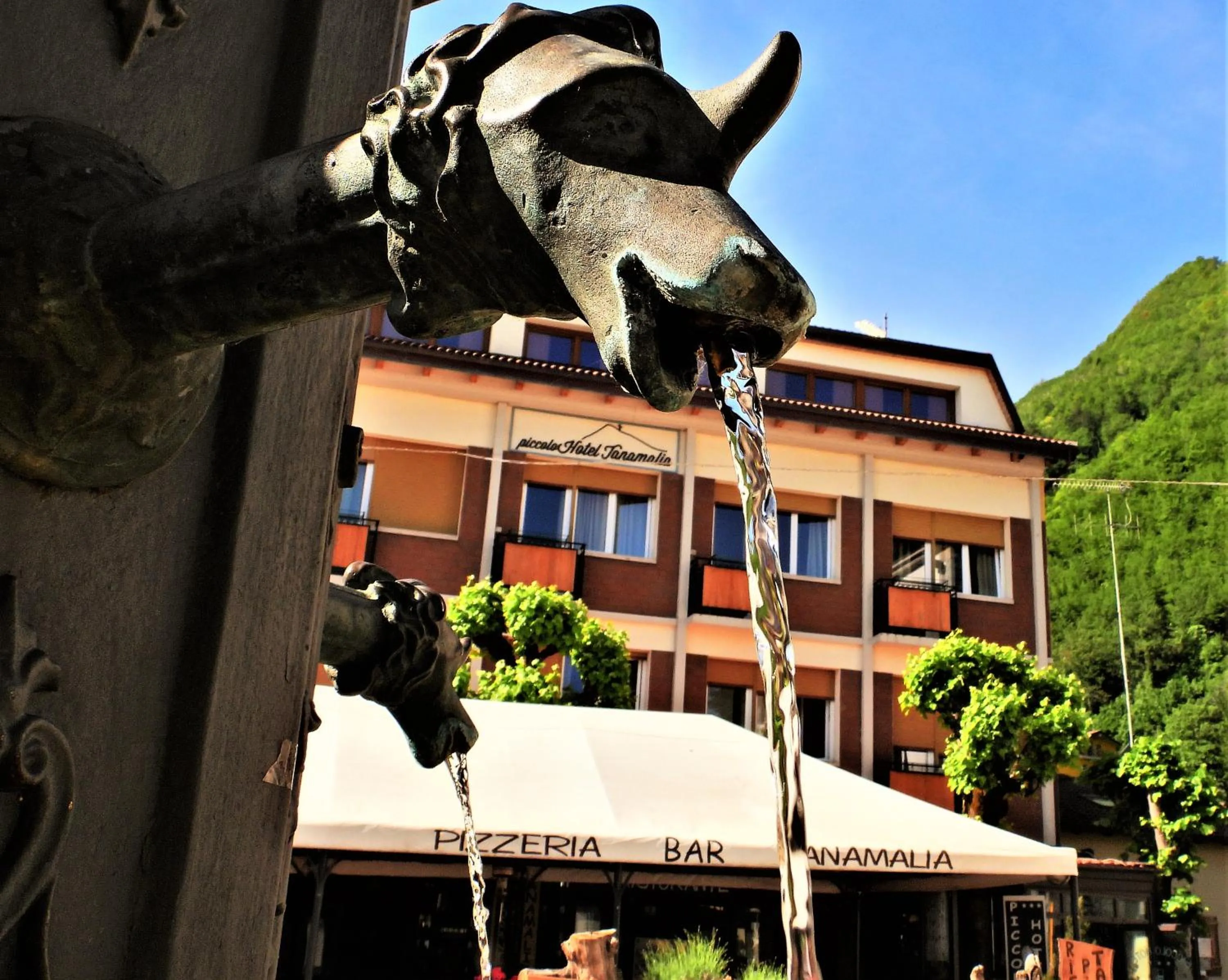 Property building in Piccolo Hotel