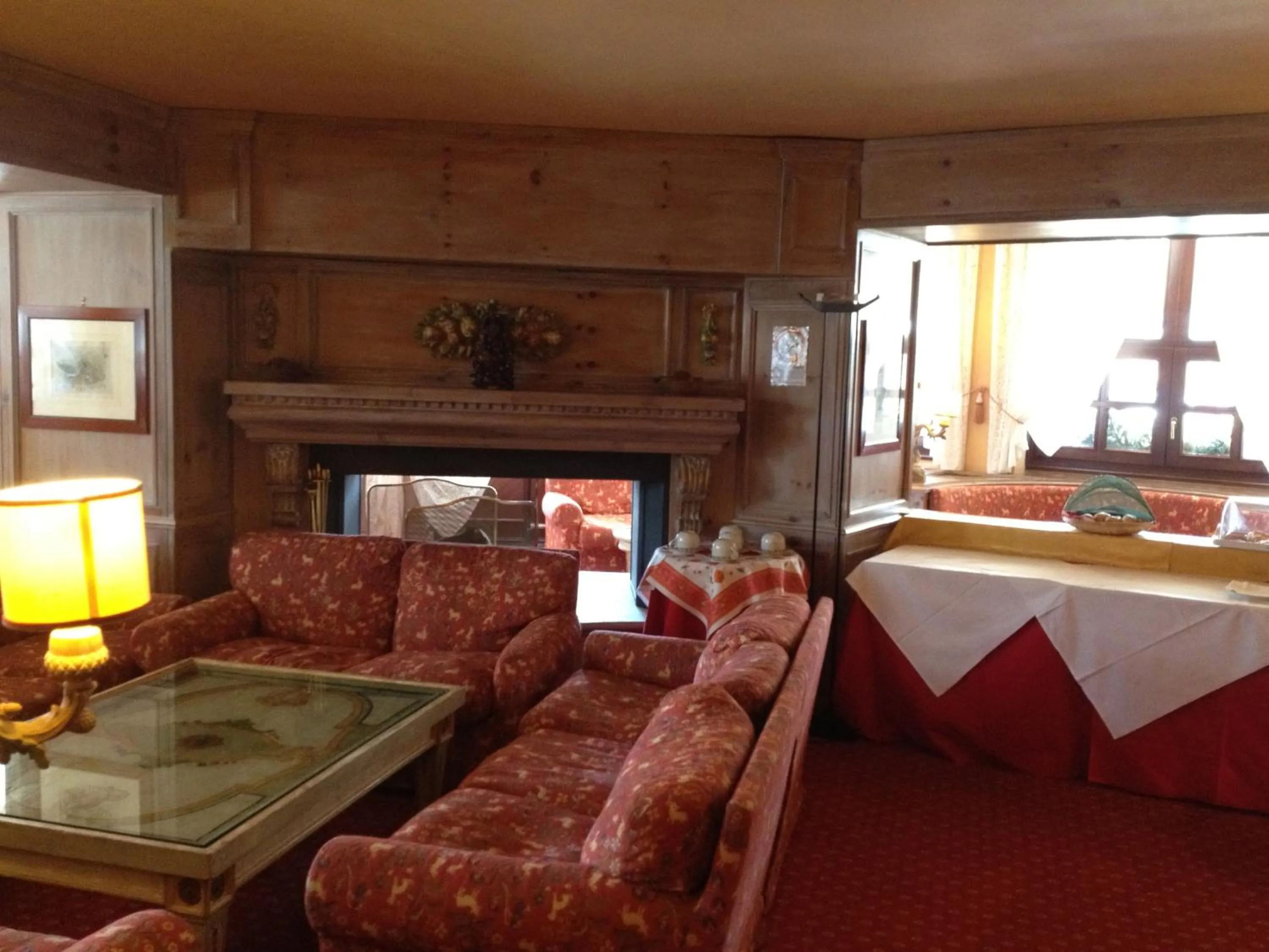 Lounge or bar in RTA Hotel Catturani