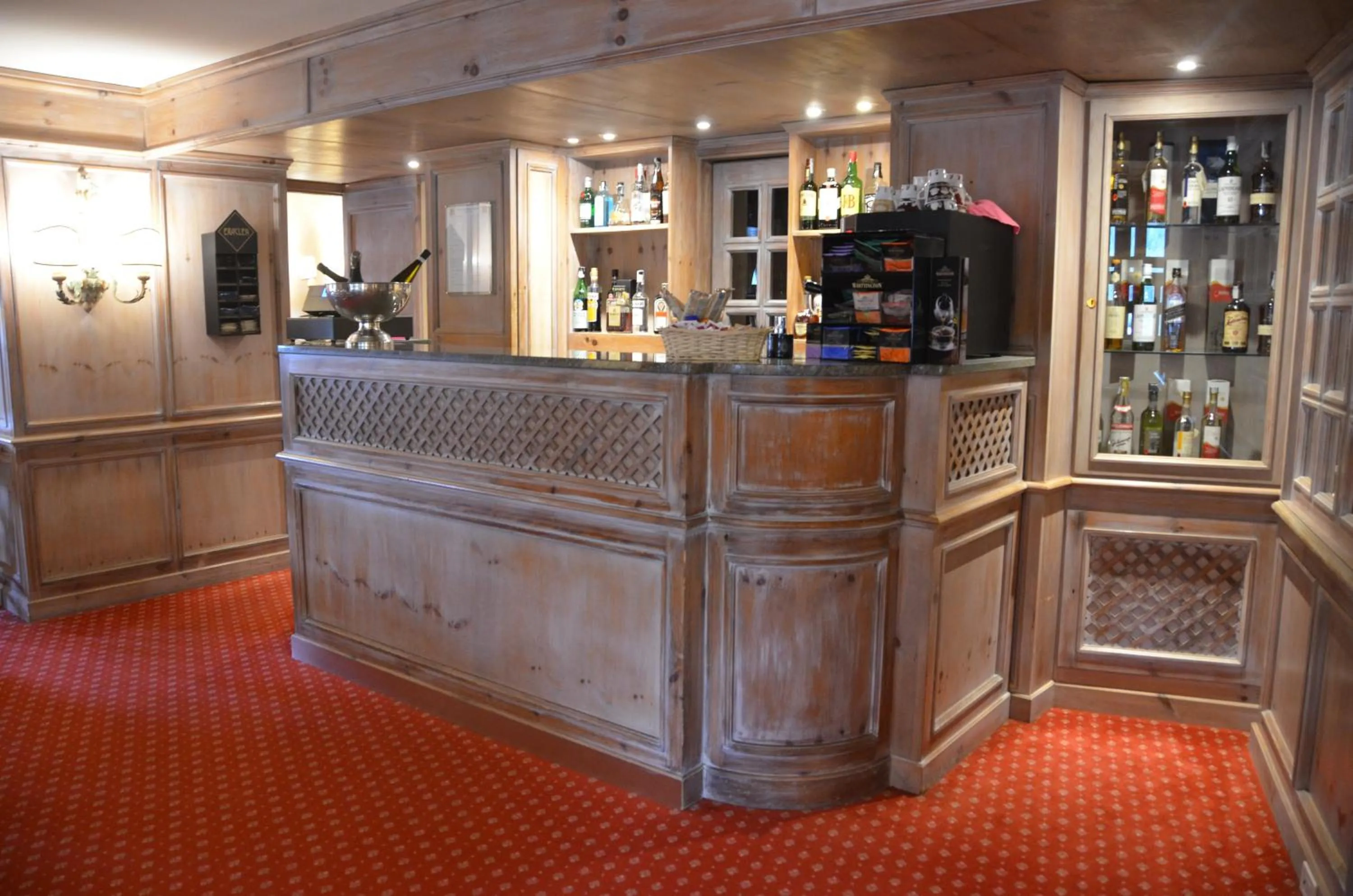 Lounge or bar in RTA Hotel Catturani