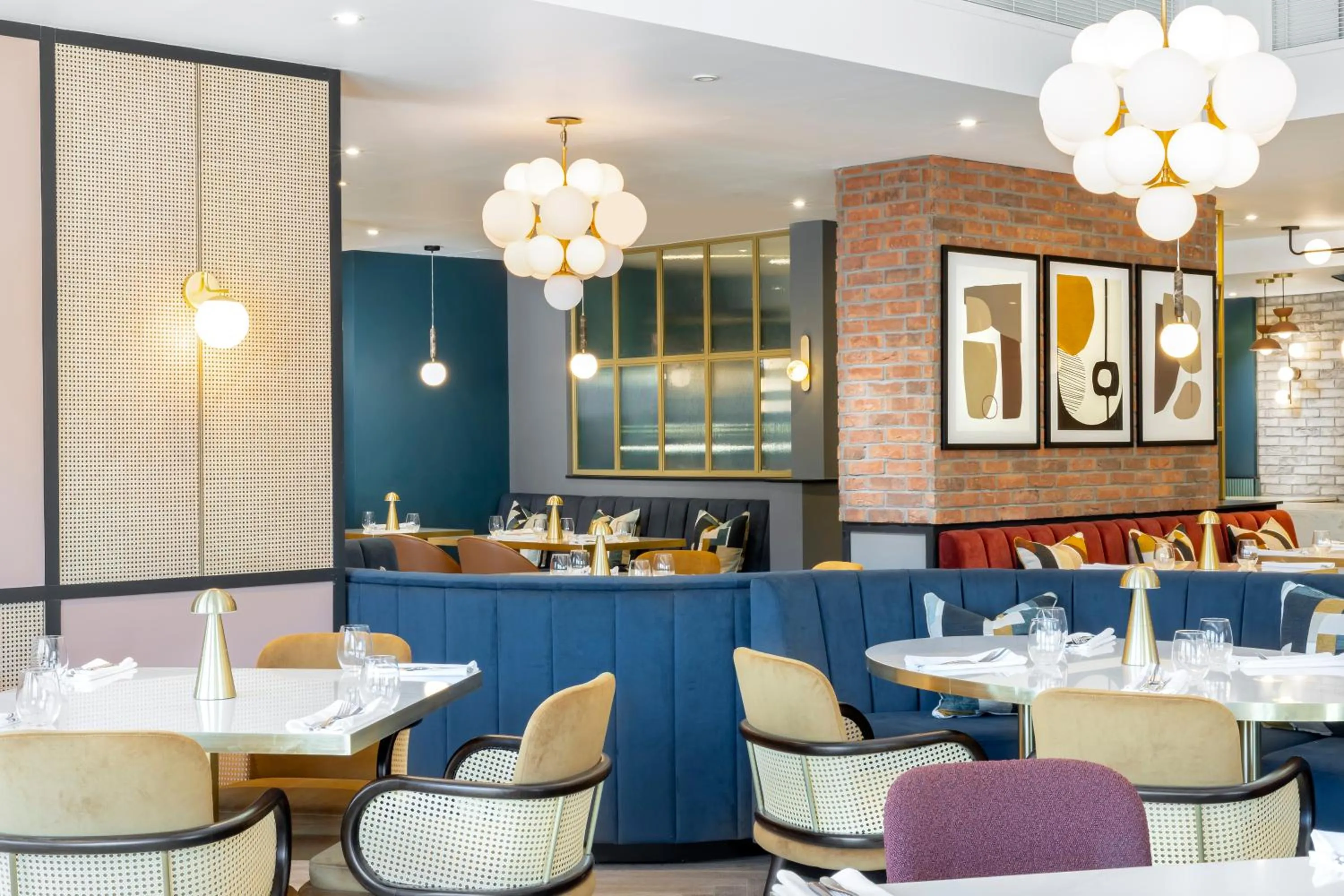 Restaurant/places to eat in voco Fareham - Solent by IHG