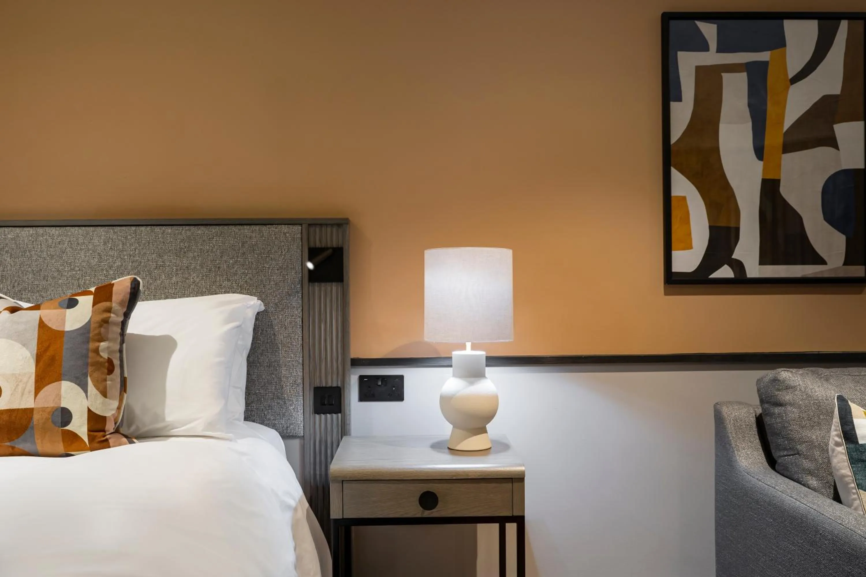 Bed in voco Fareham - Solent by IHG