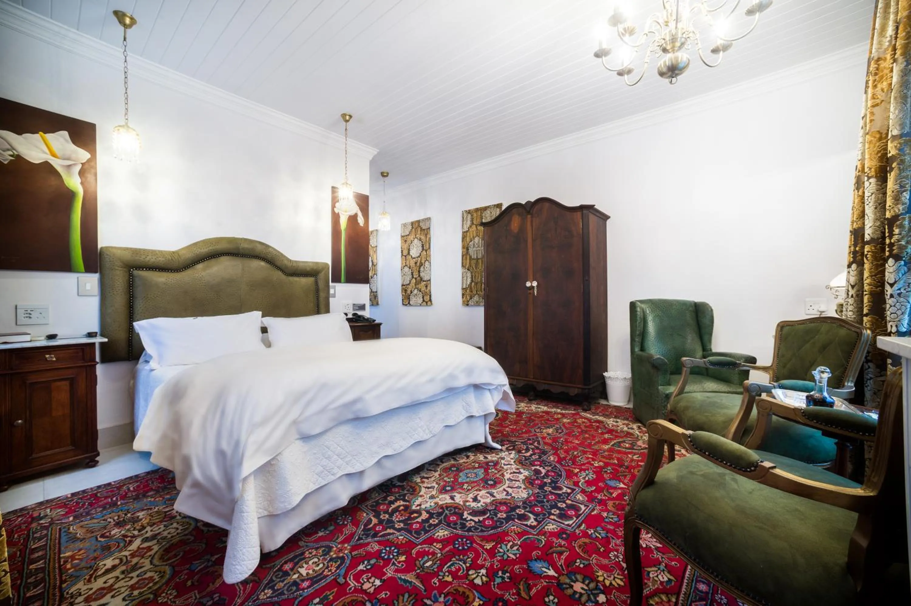 Photo of the whole room, Bed in Batavia Boutique Hotel