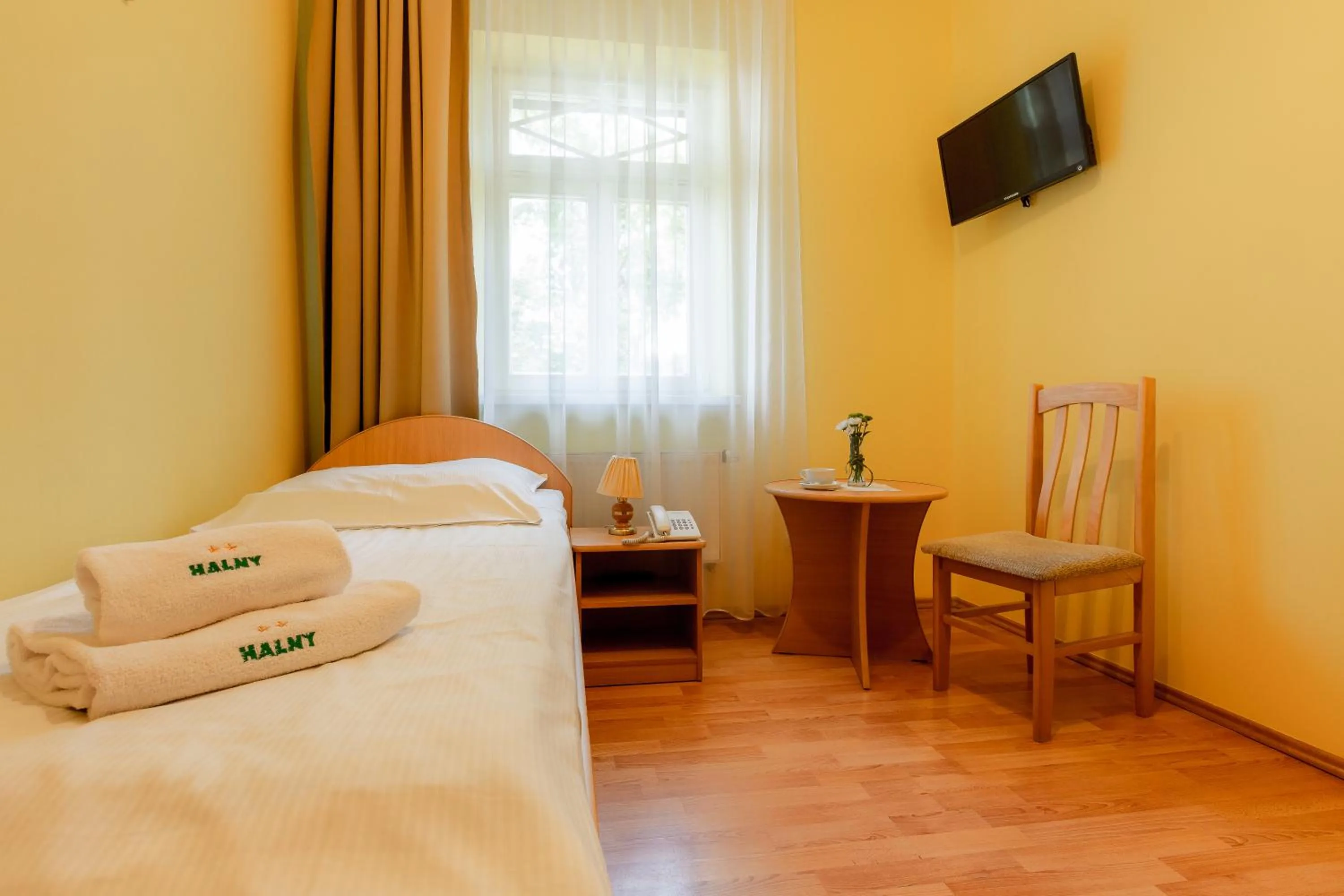 Photo of the whole room, Bed in Halny Pensjonat