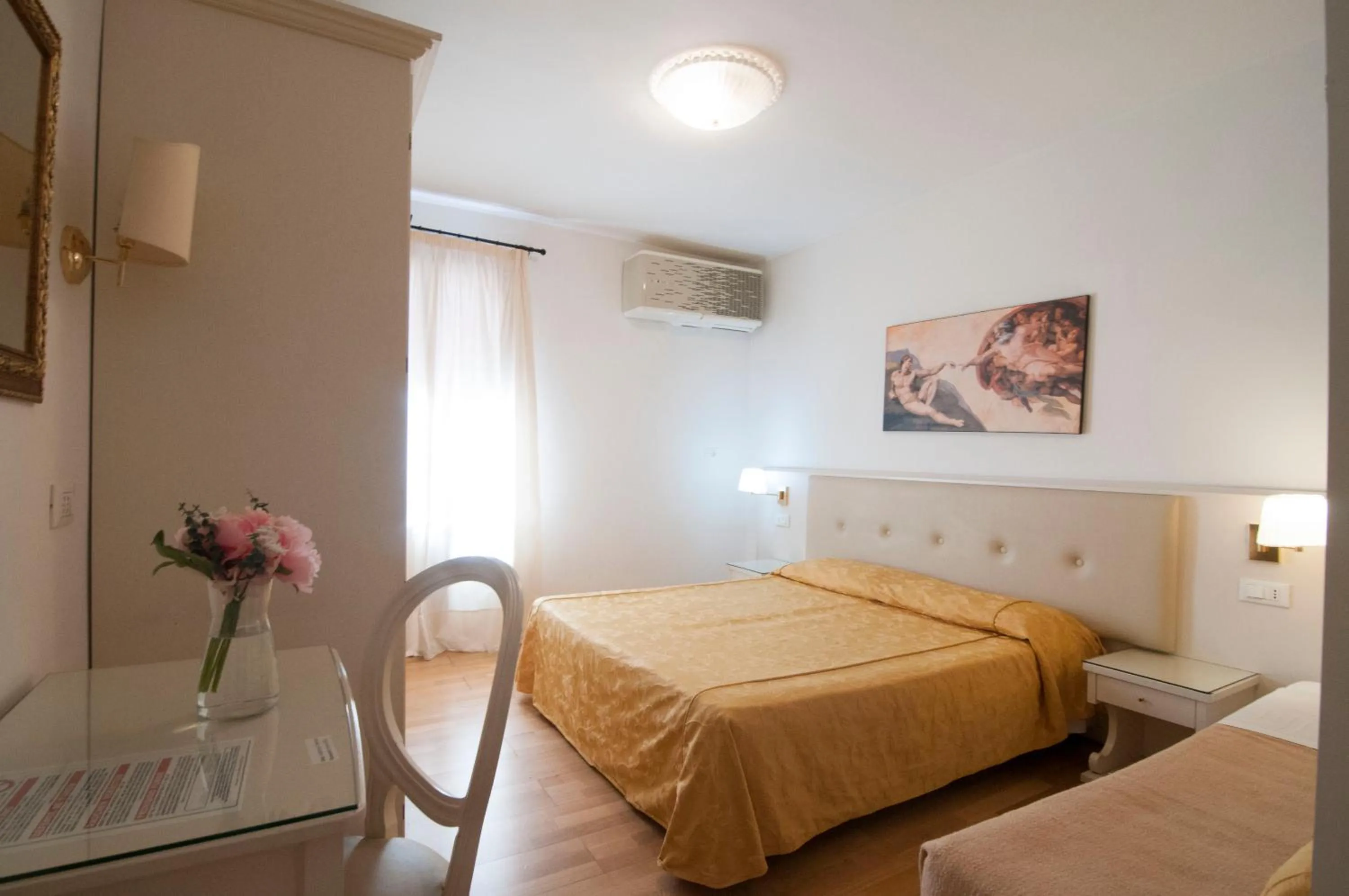 Bed in Albergo ai Tolentini