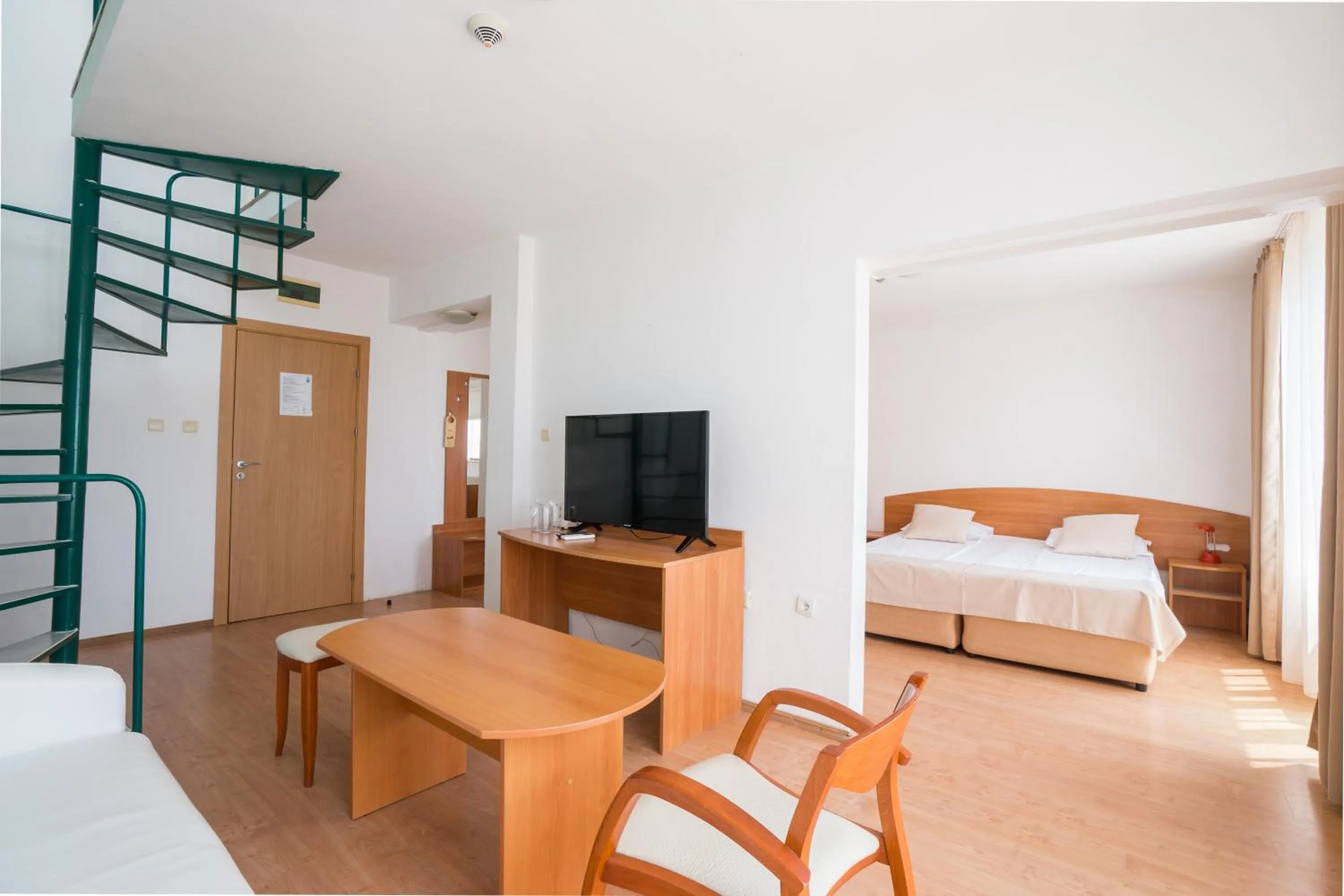 Bed in Perla Plaza Hotel - All Inclusive