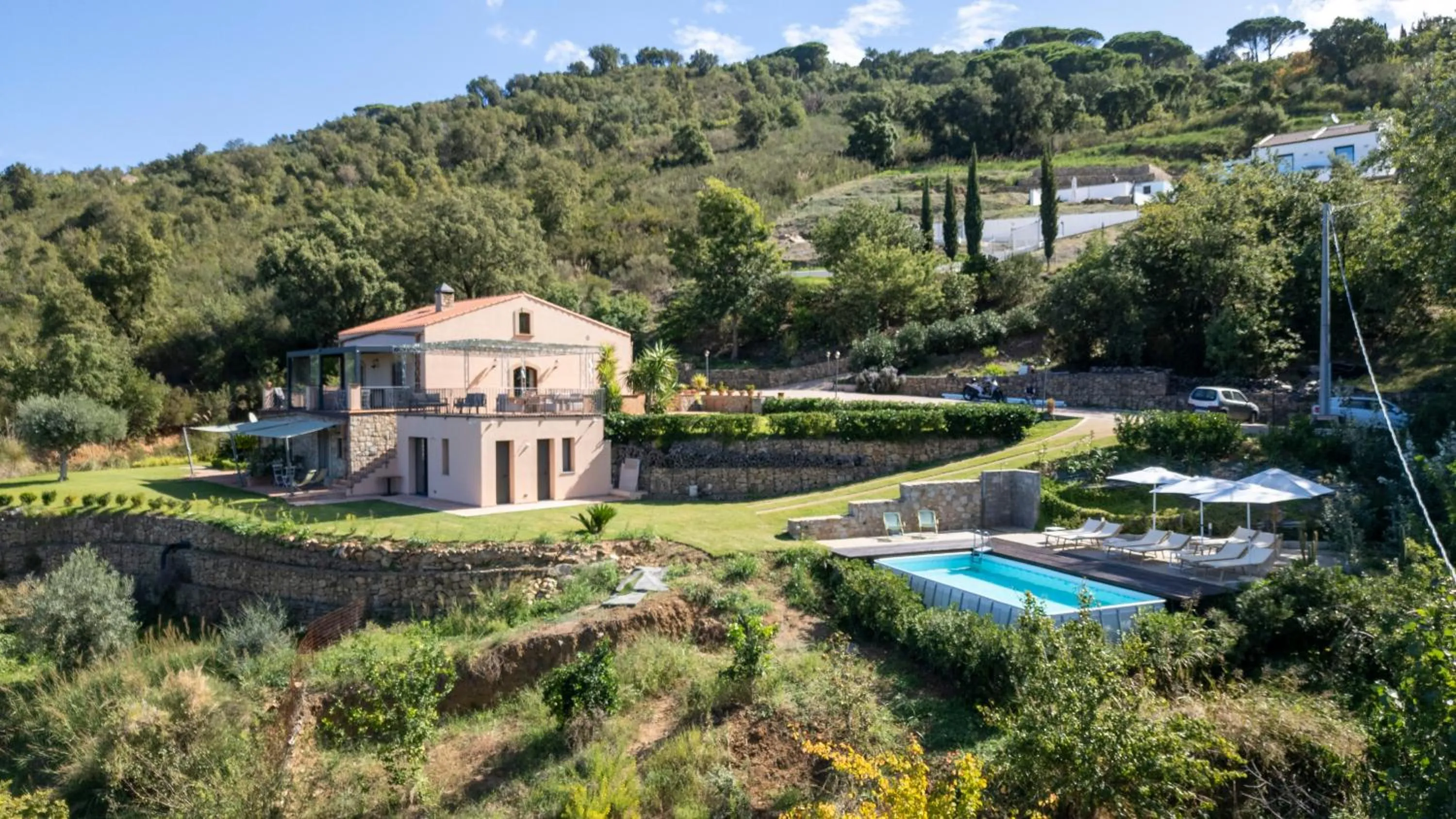 Property building in B&B Le Ginestre