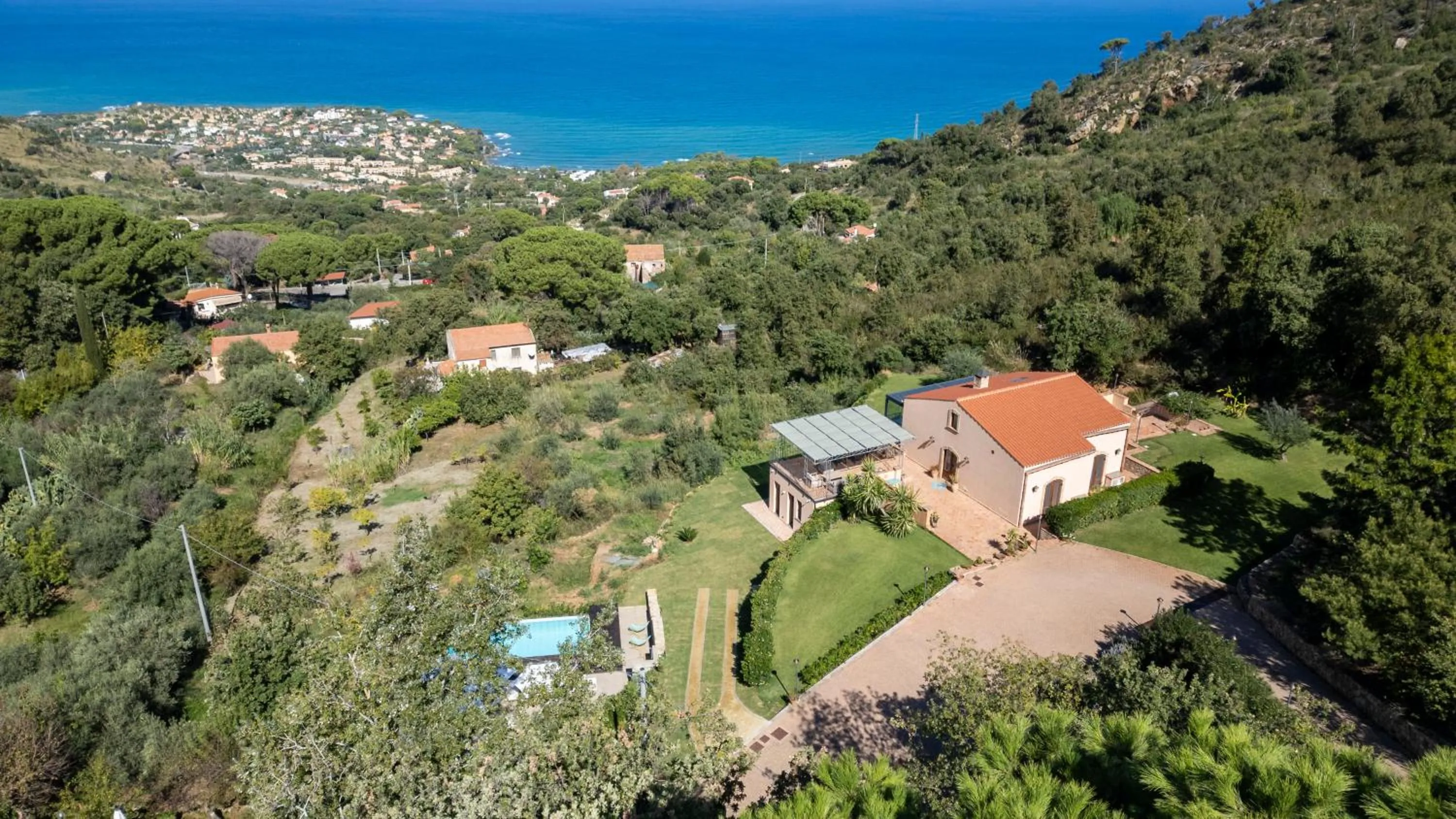 Natural landscape in B&B Le Ginestre