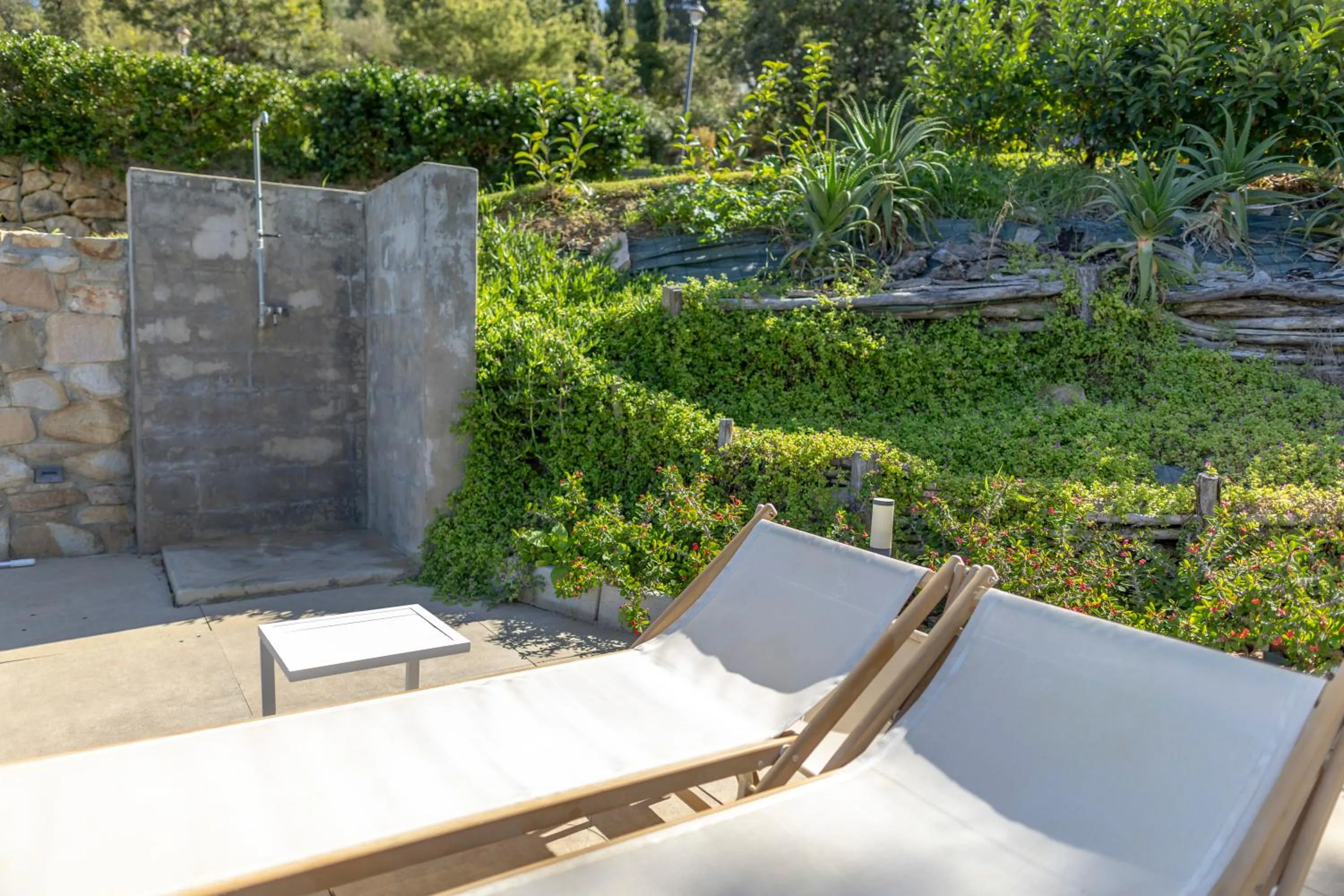 Garden view in B&B Le Ginestre