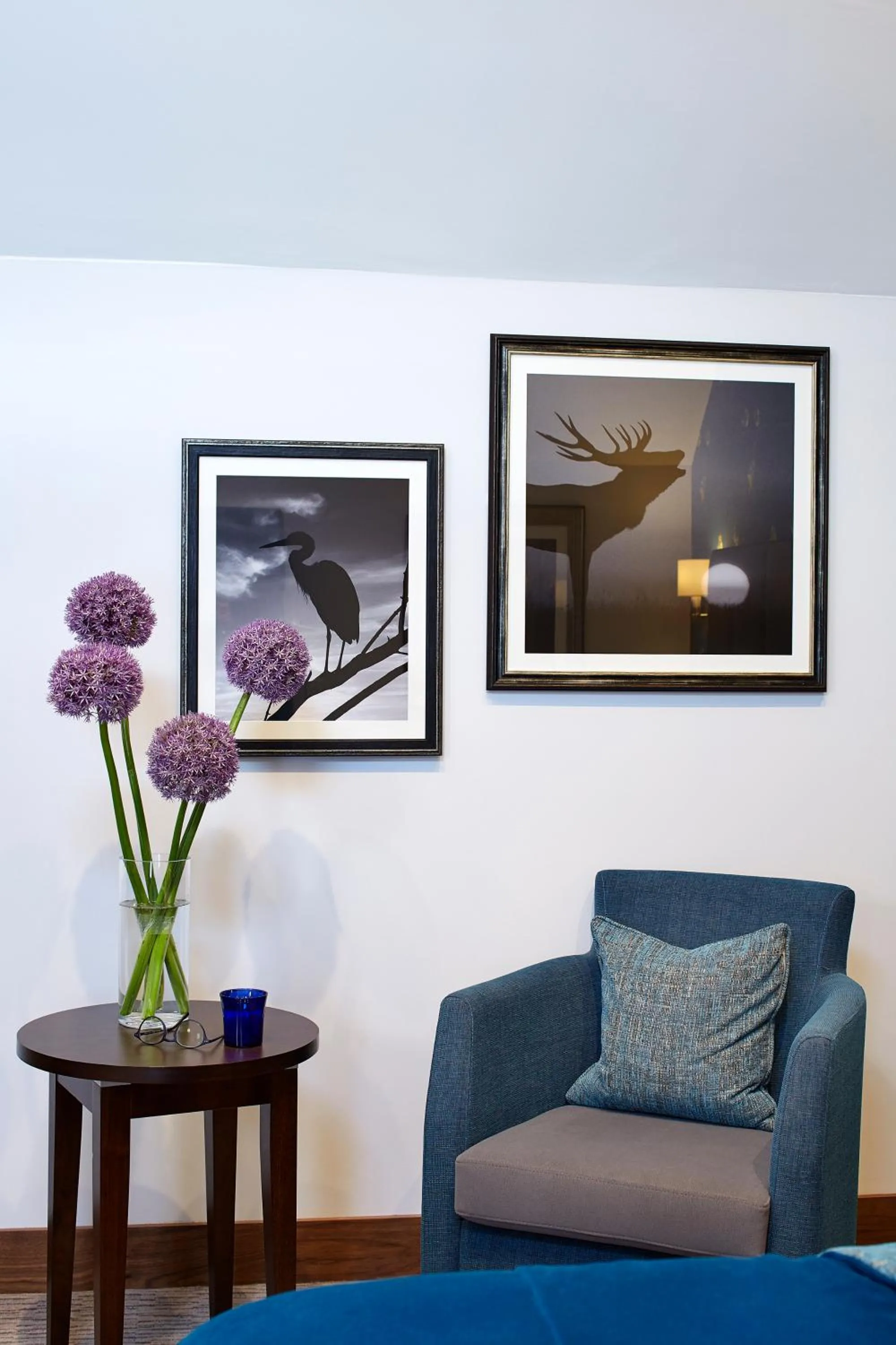 Decorative detail in Mandolay Hotel Guildford