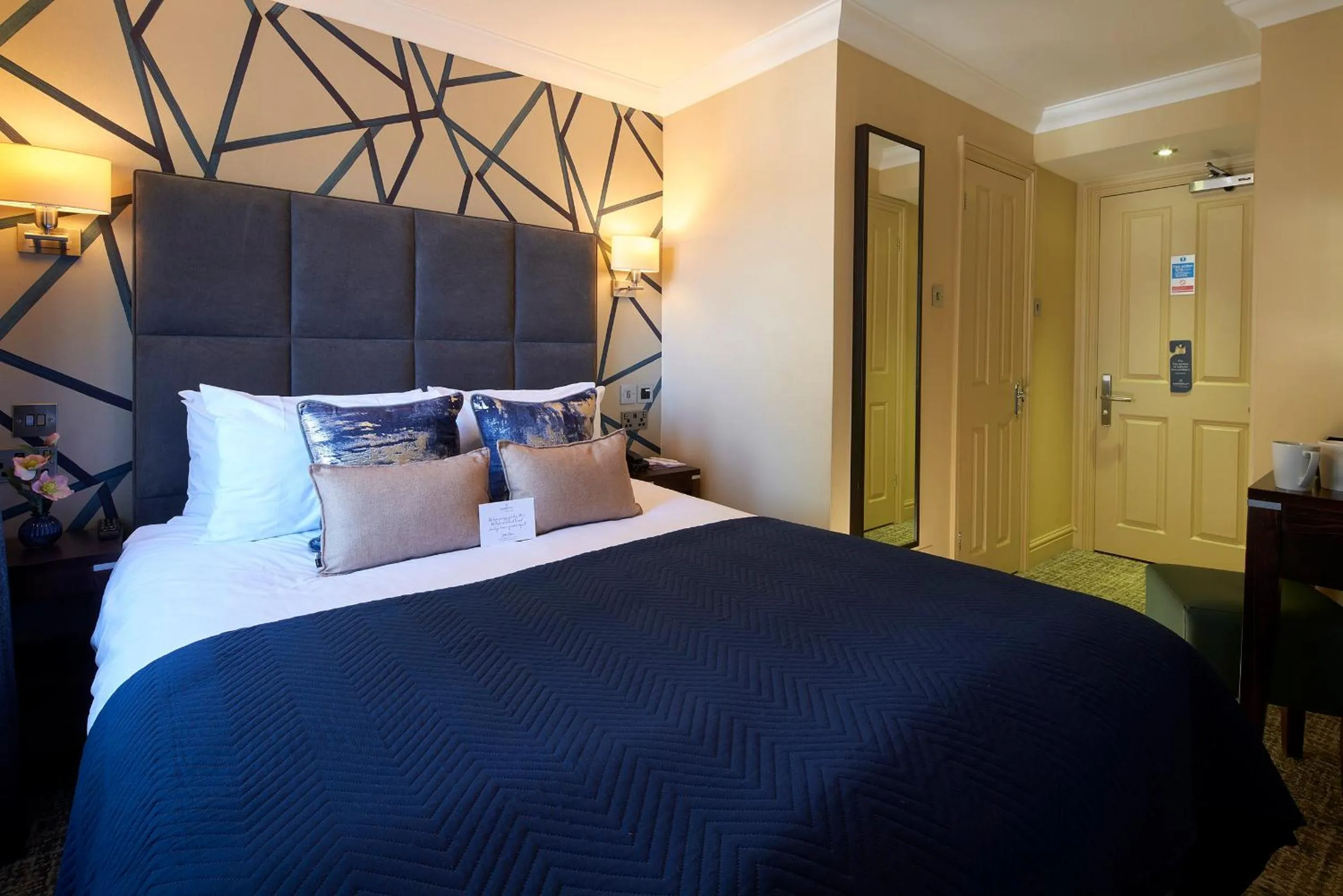 Bed in Mandolay Hotel Guildford