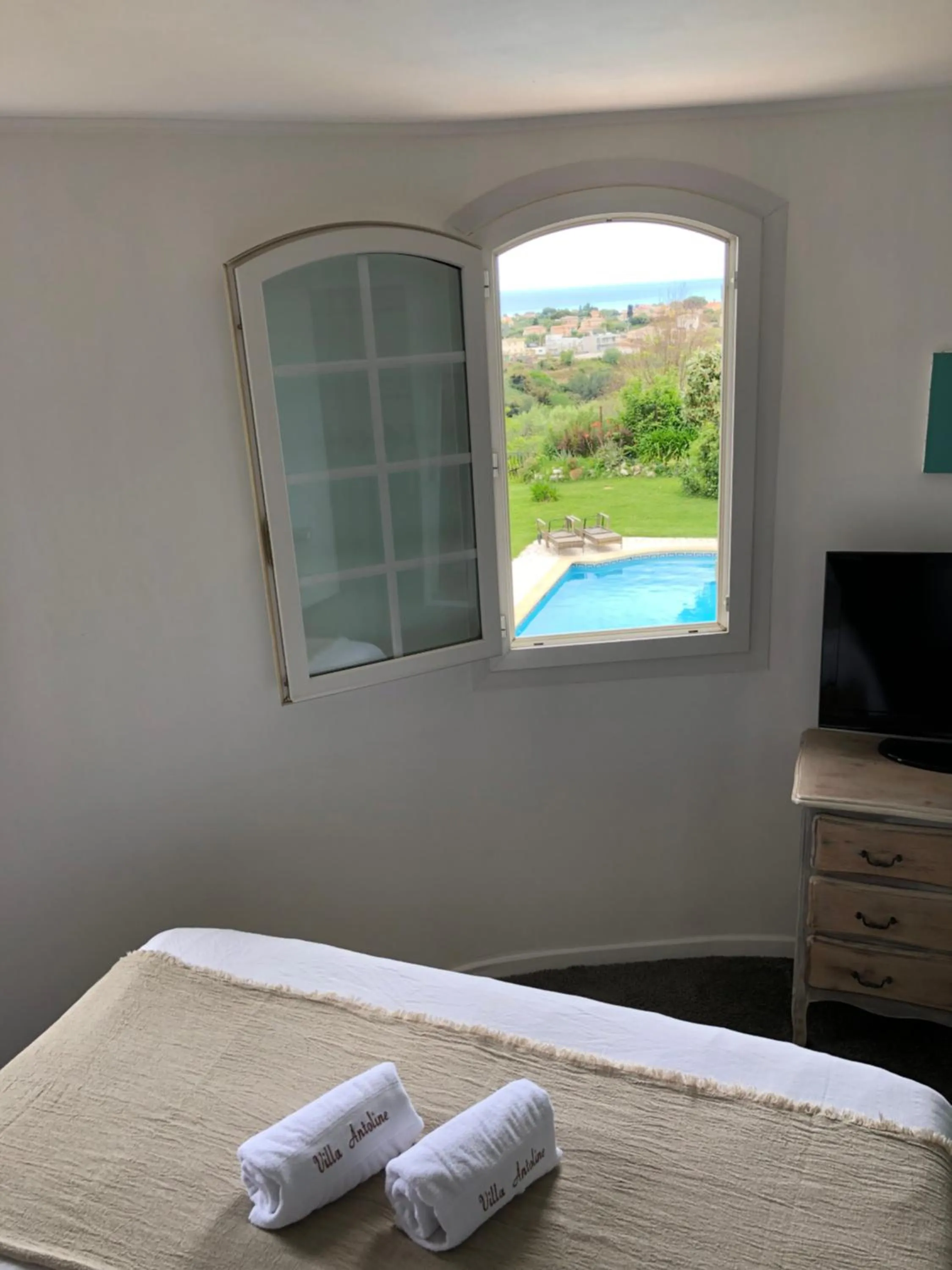 Natural landscape, Bed in Villa Antoline