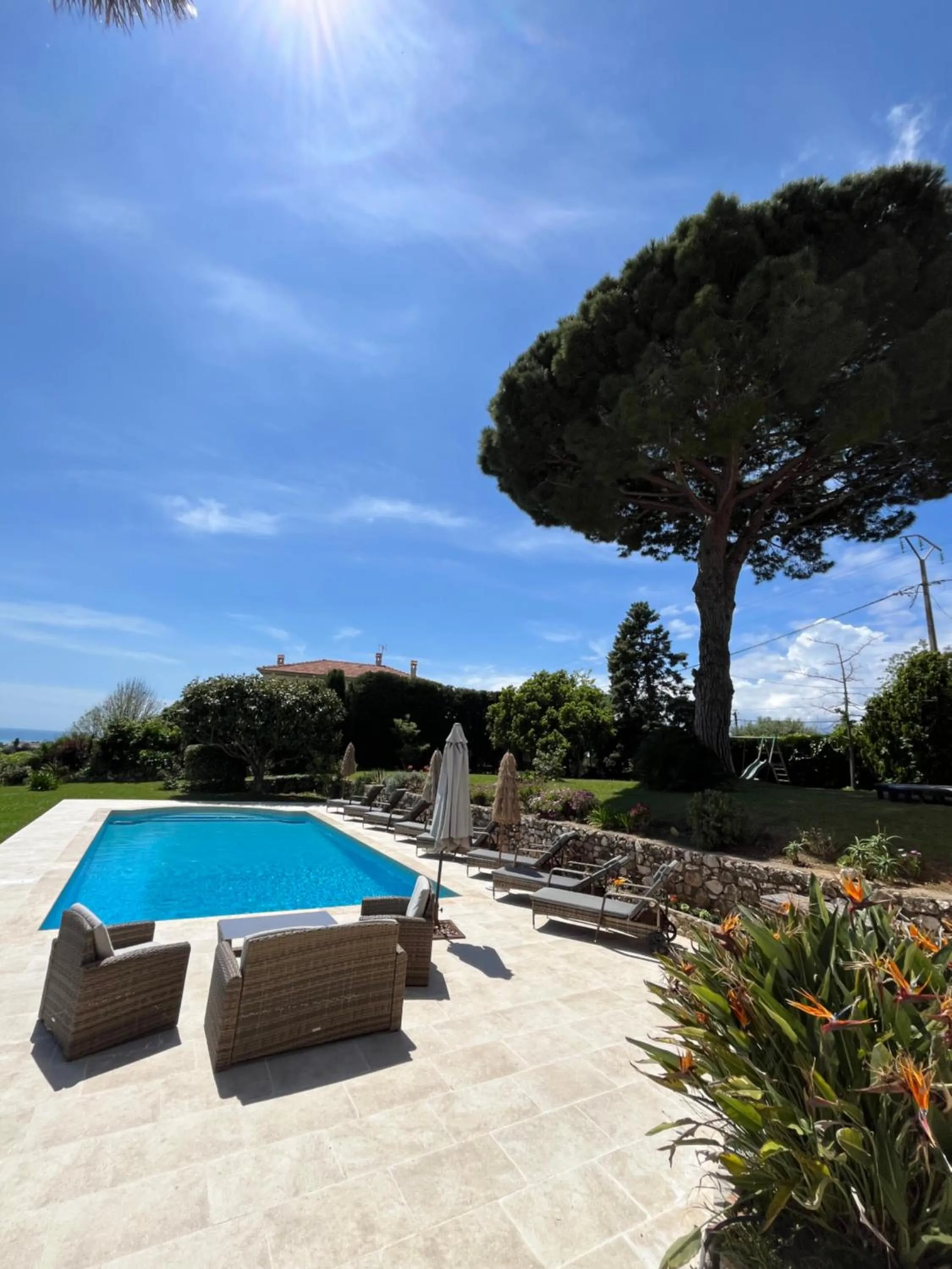 Swimming pool in Villa Antoline