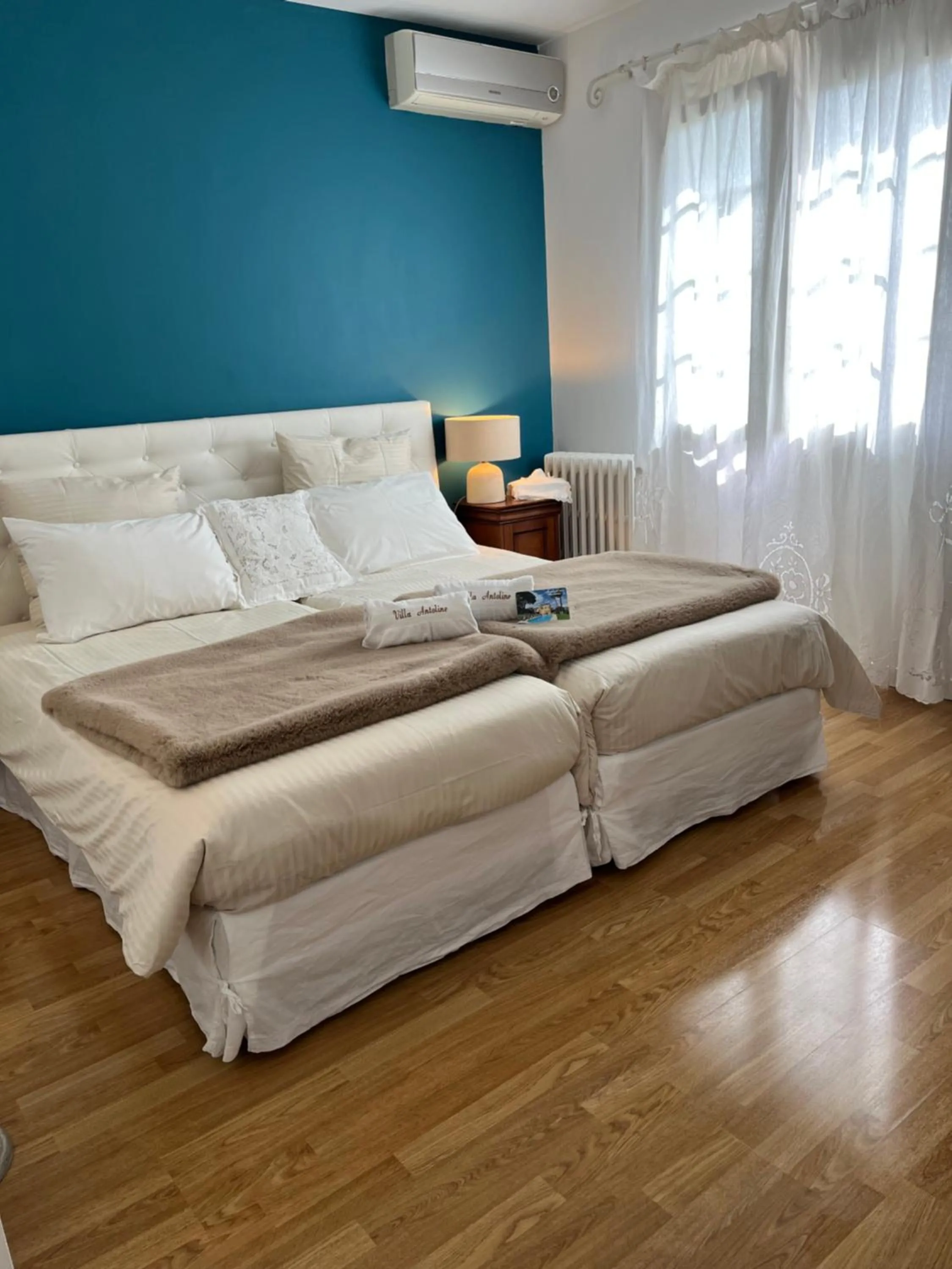 Bed in Villa Antoline