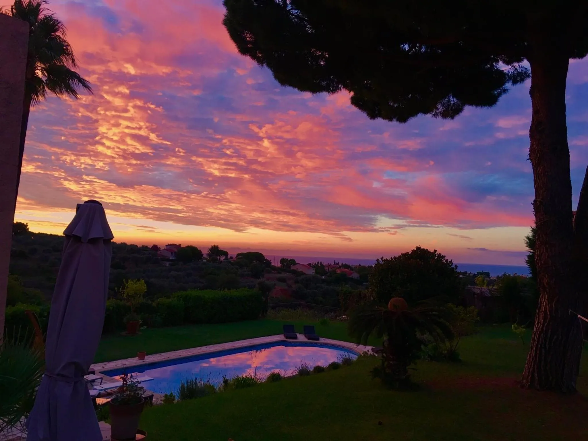 Sunset in Villa Antoline