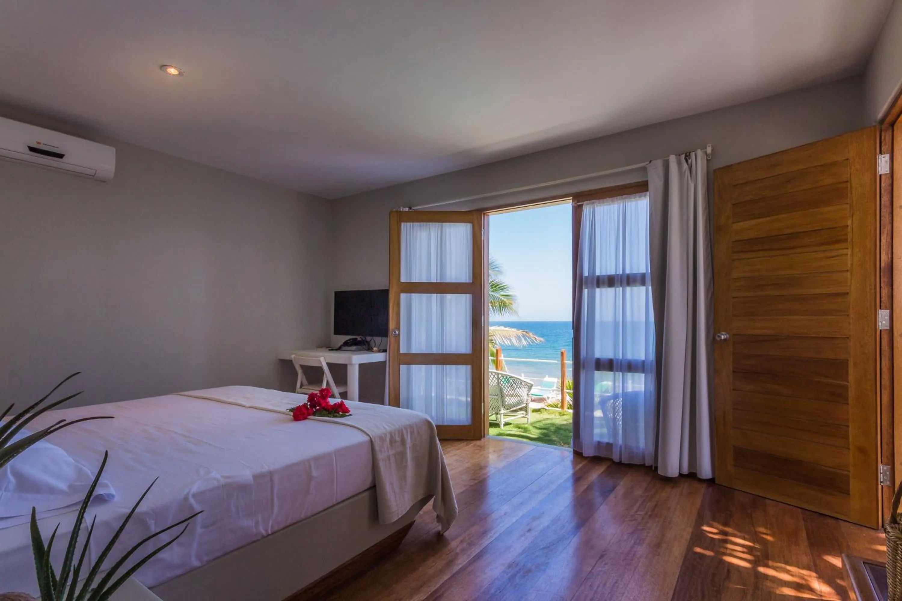 Bedroom, Bed in Sunset Mancora