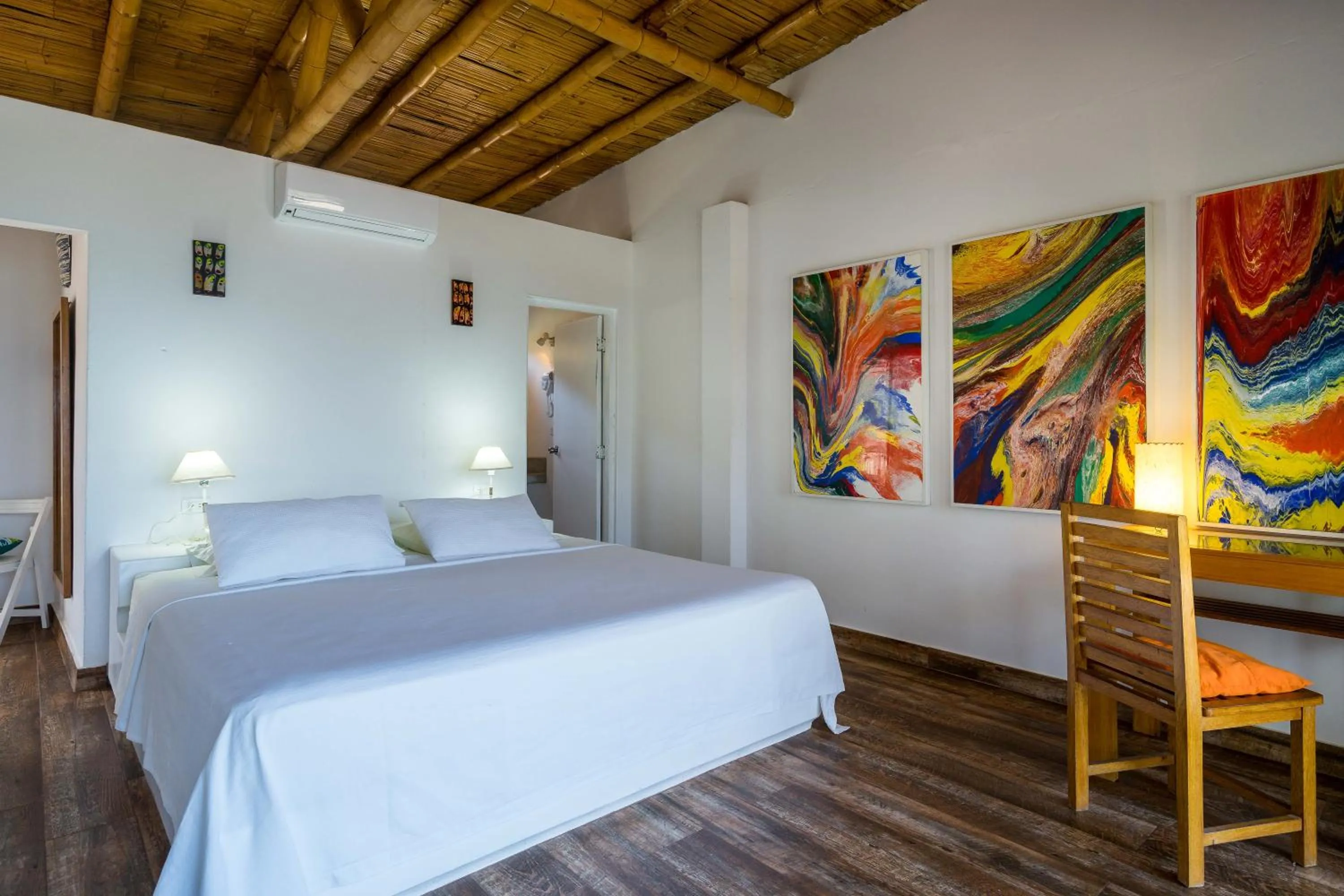 Bed in Sunset Mancora