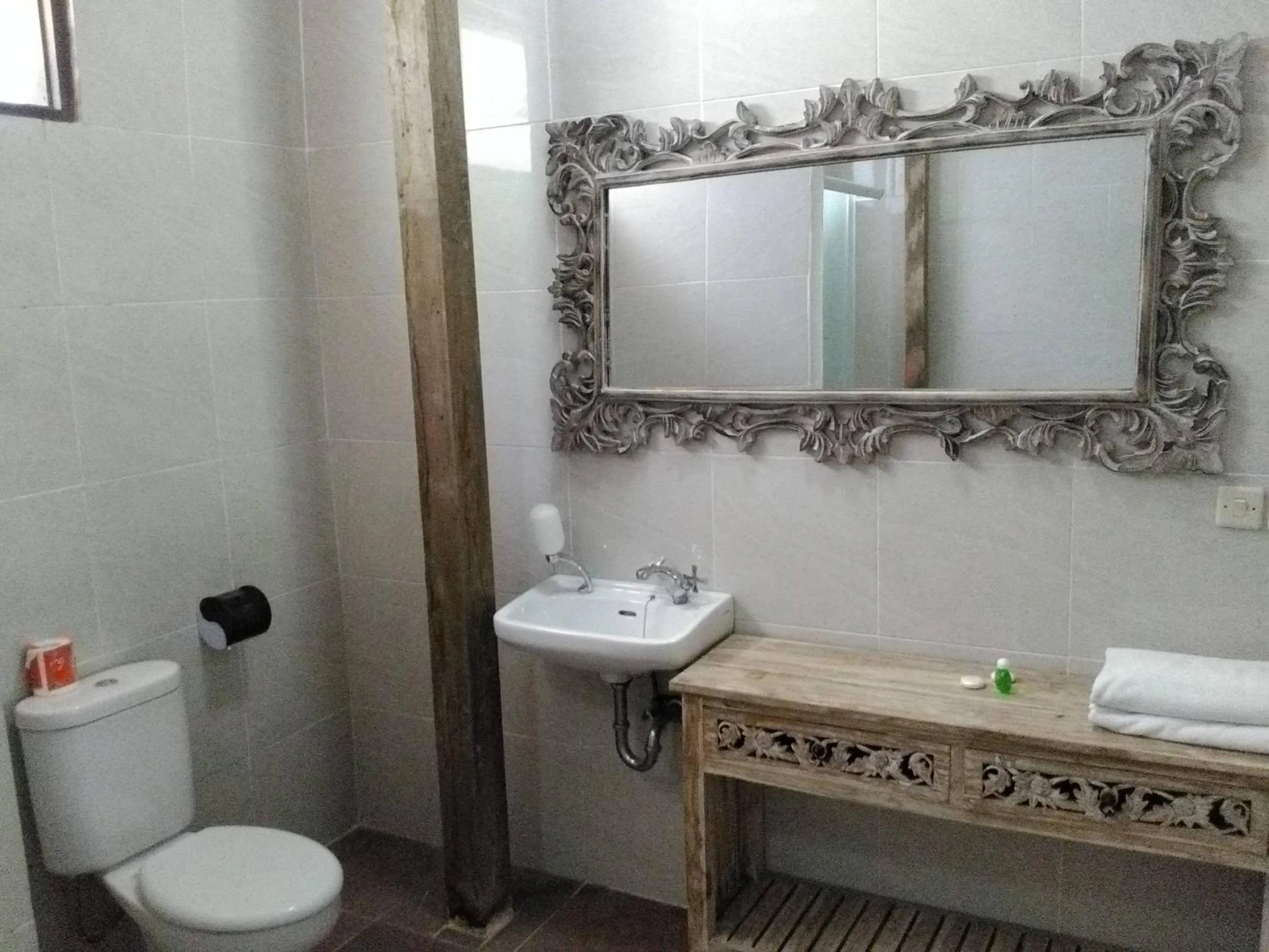 Bathroom in Gazebo Beach Hotel