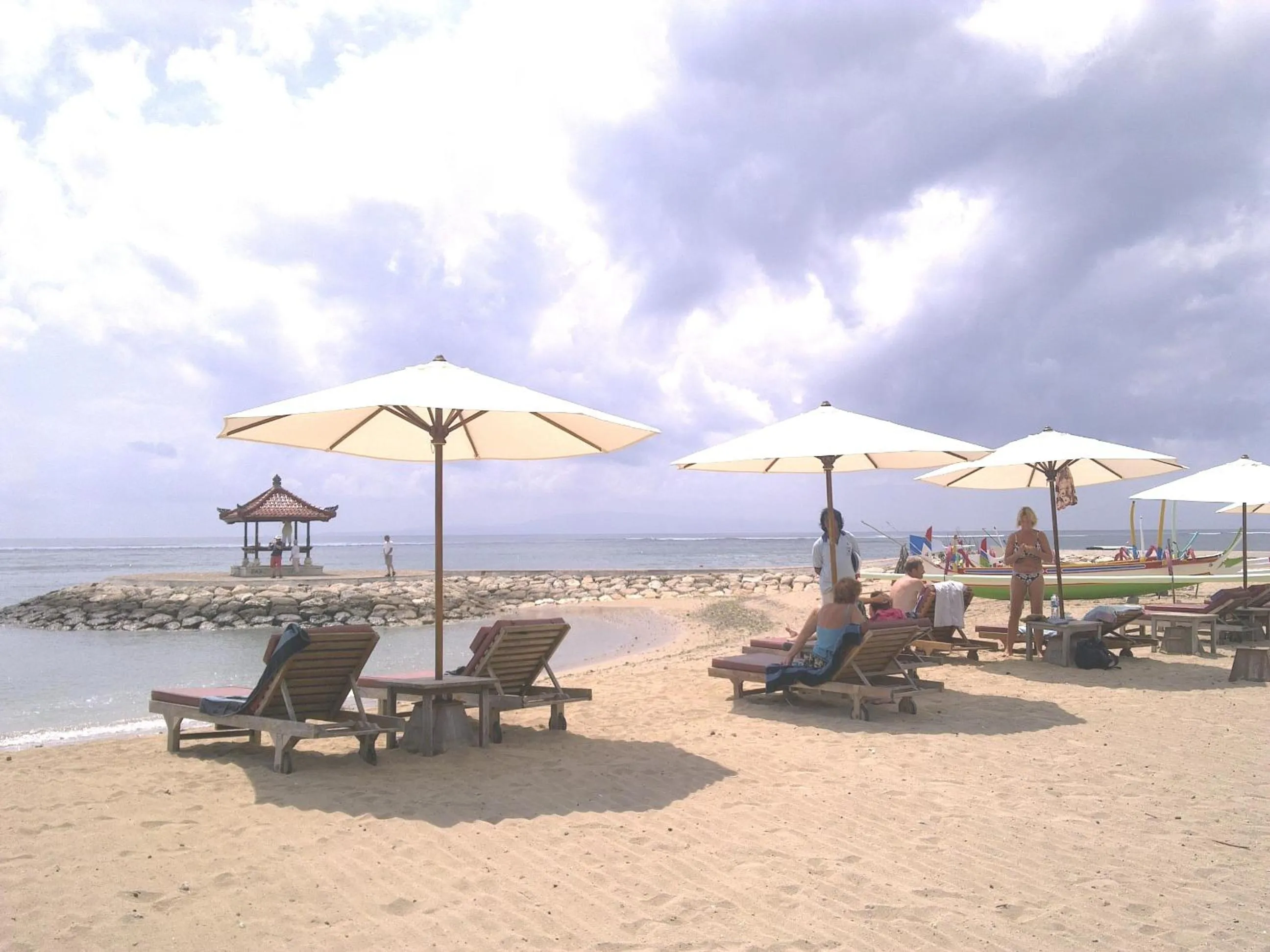 Beach in Gazebo Beach Hotel