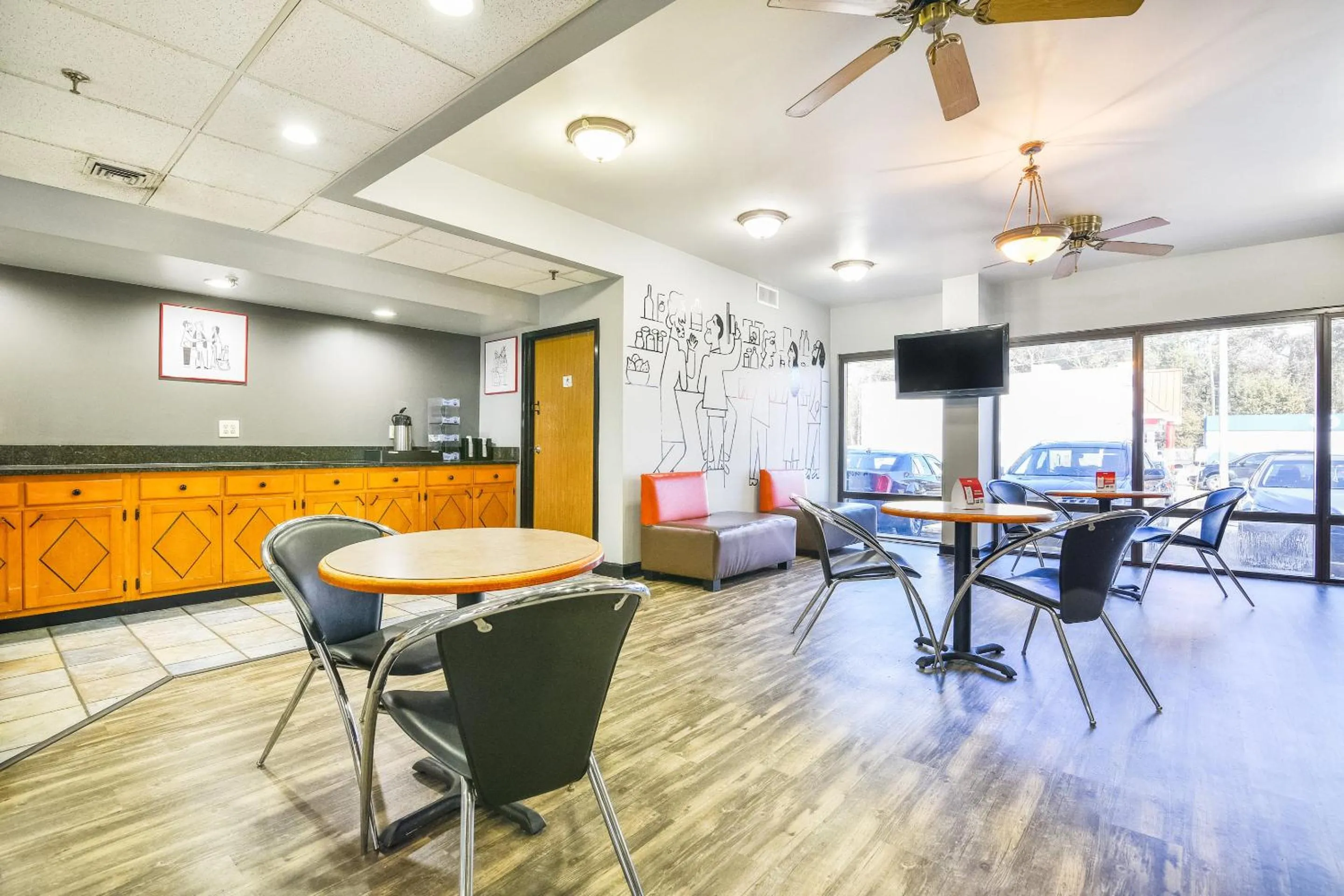 Restaurant/places to eat in OYO Townhouse Inn Jacksonville near Little Rock Air Force Base