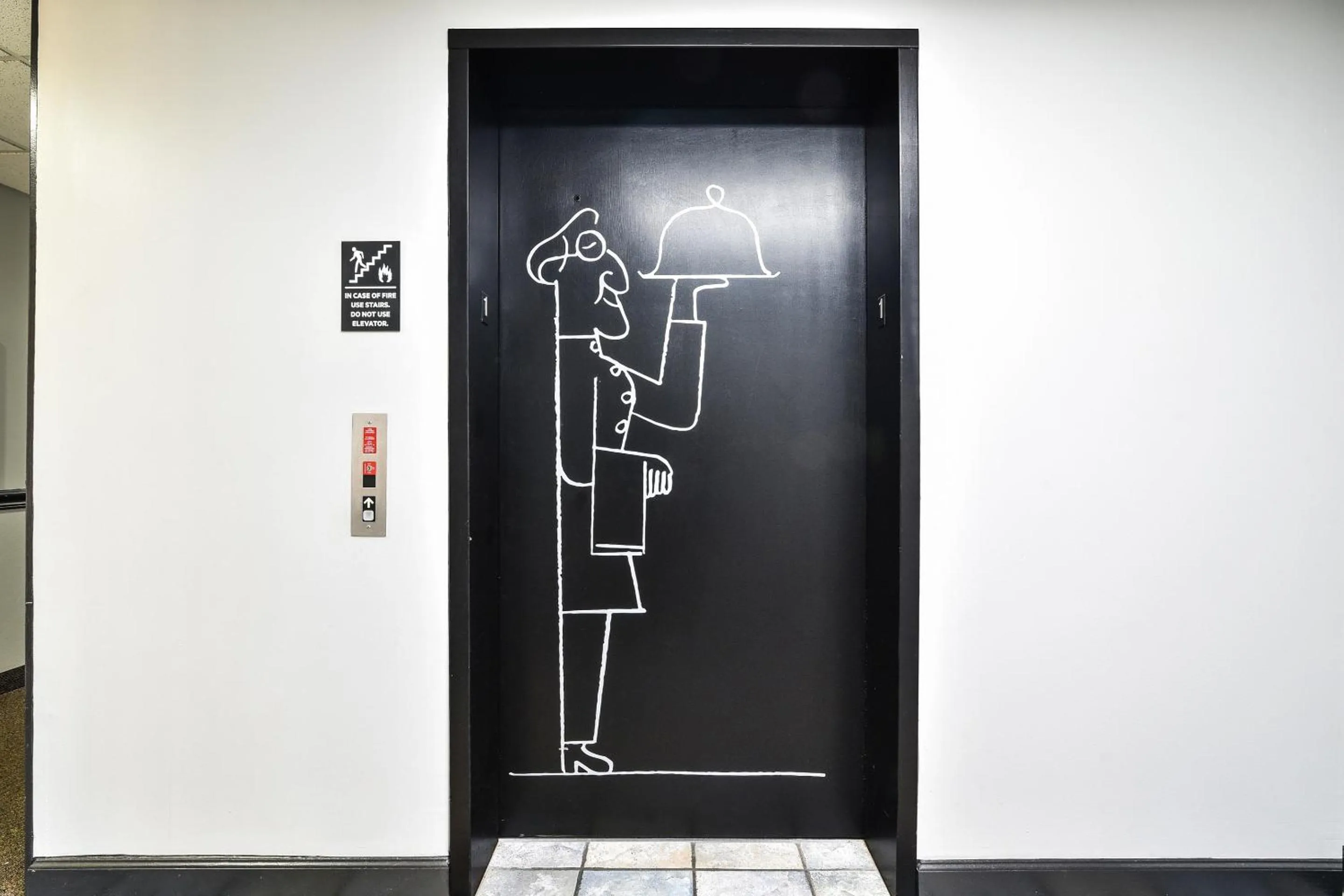 Facility for disabled guests in OYO Townhouse Inn Jacksonville near Little Rock Air Force Base