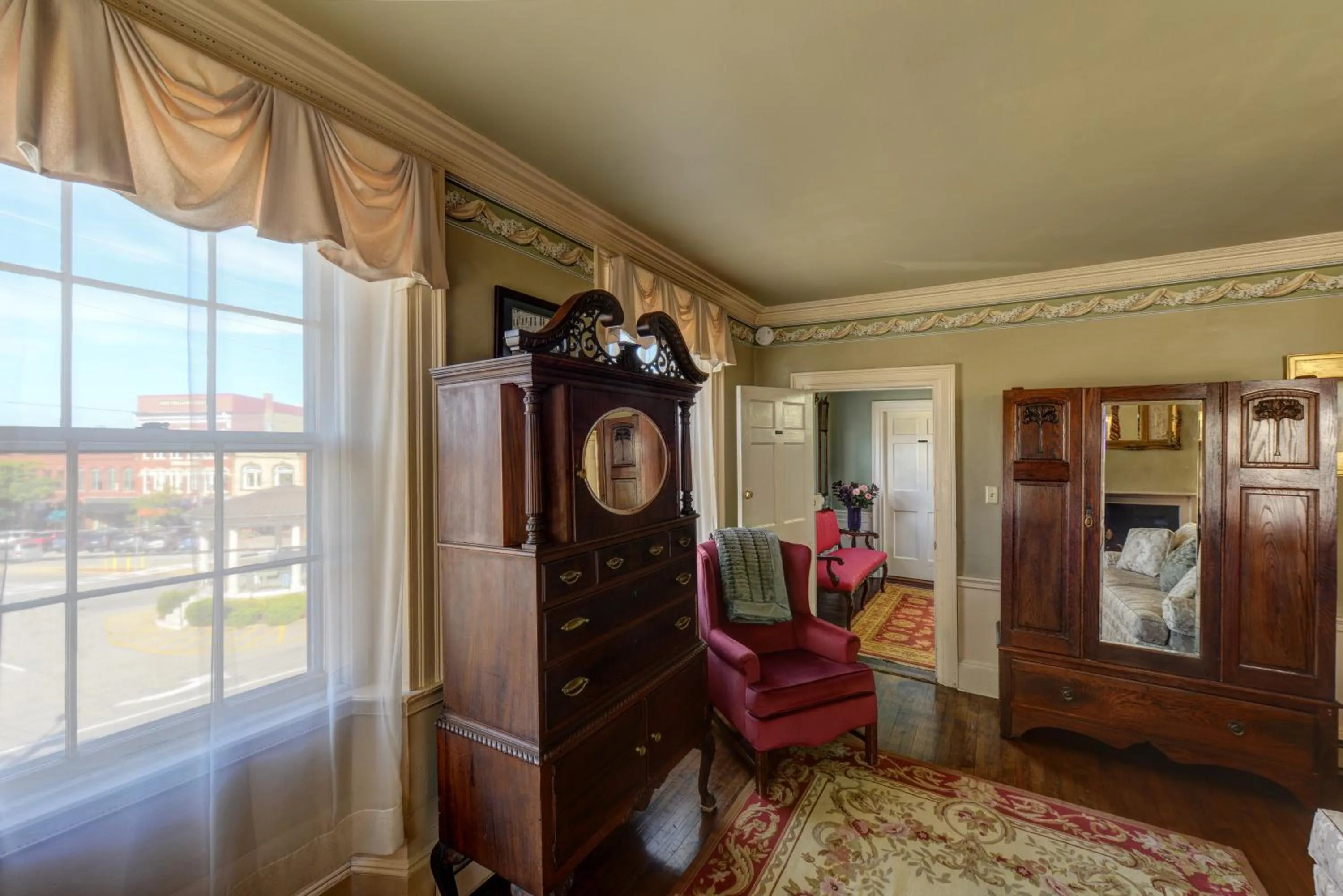 Inn by the Bandstand