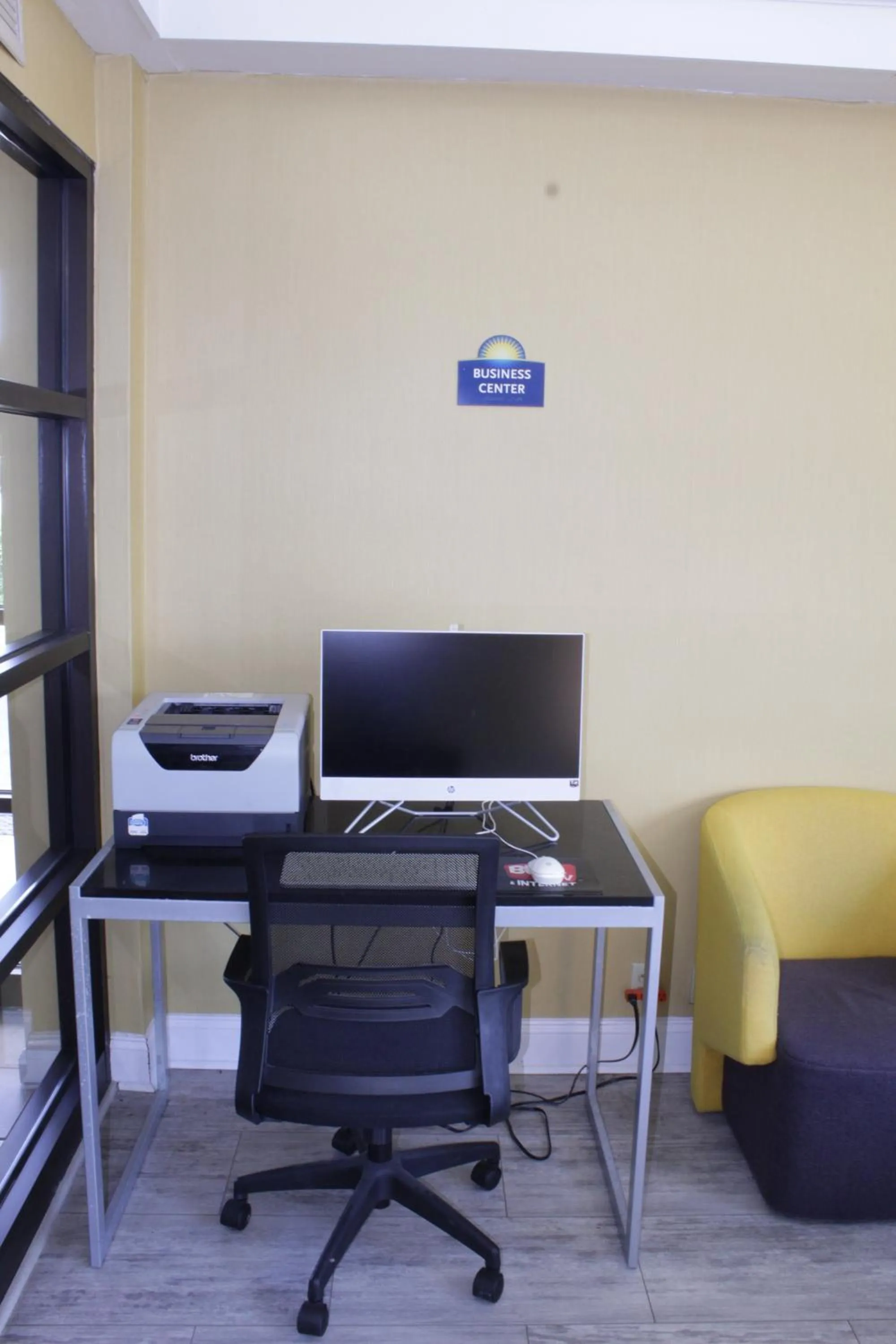 Days Inn by Wyndham Salem