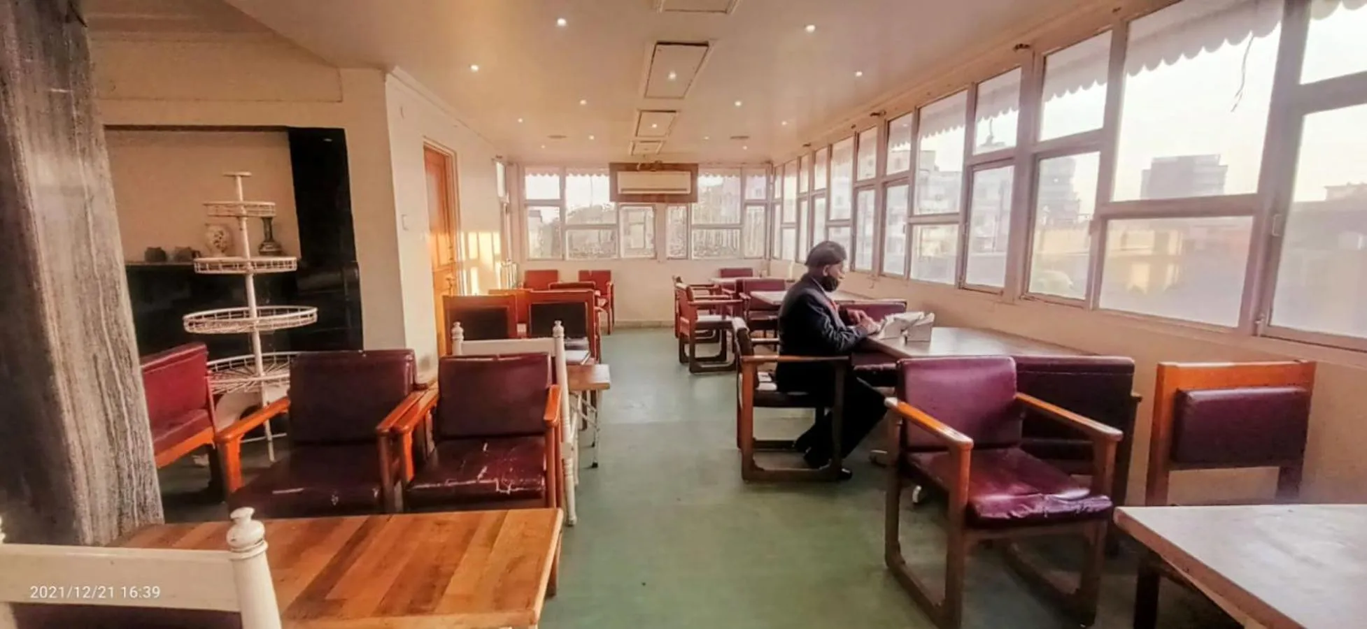 Restaurant/places to eat in Hotel Pink Palace