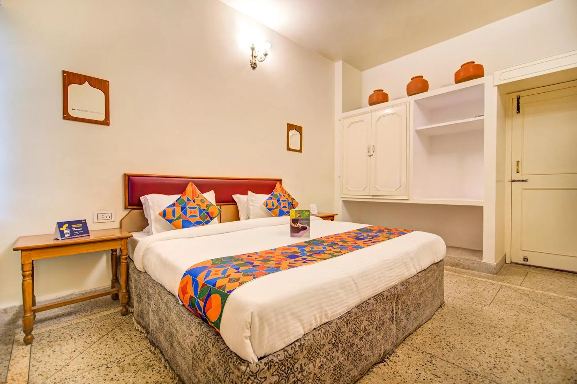 Bedroom, Bed in Hotel Pink Palace