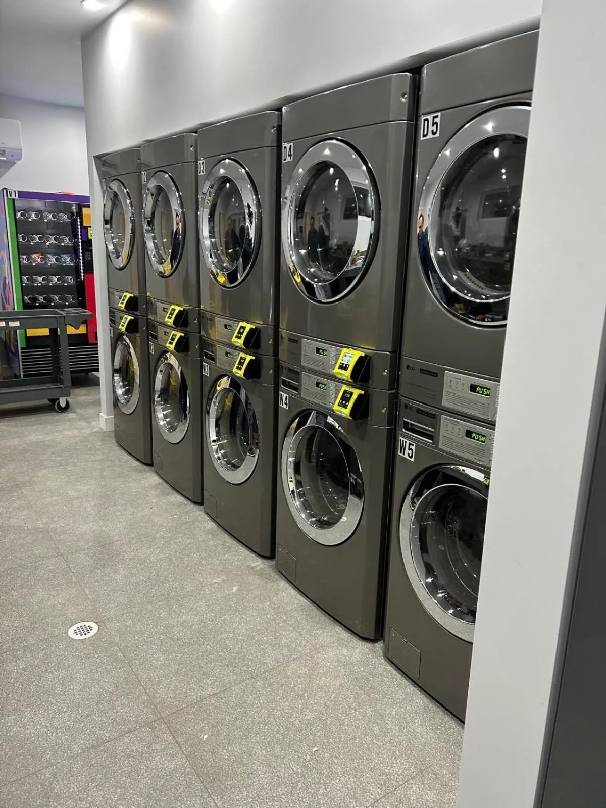 laundry in Paradise Motel