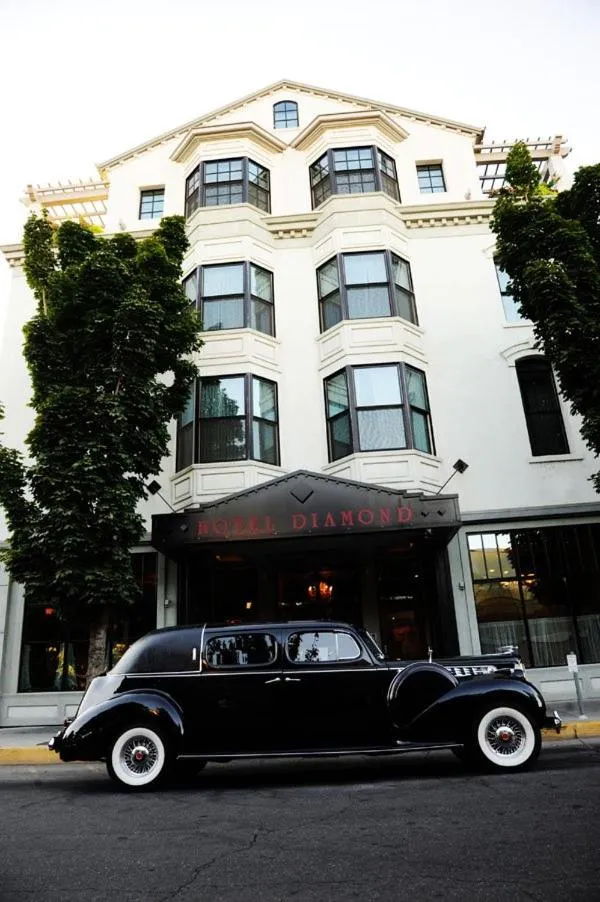 Property building in Hotel Diamond