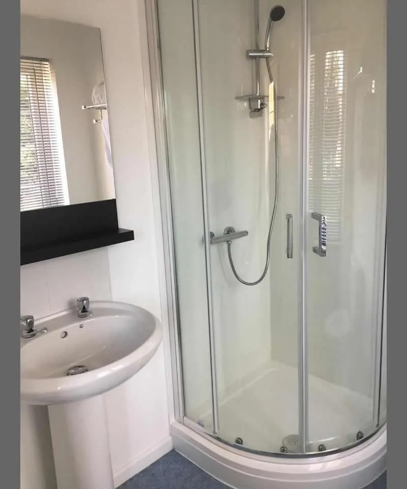 Shower in The Tiger - formerly Cassia Rooms