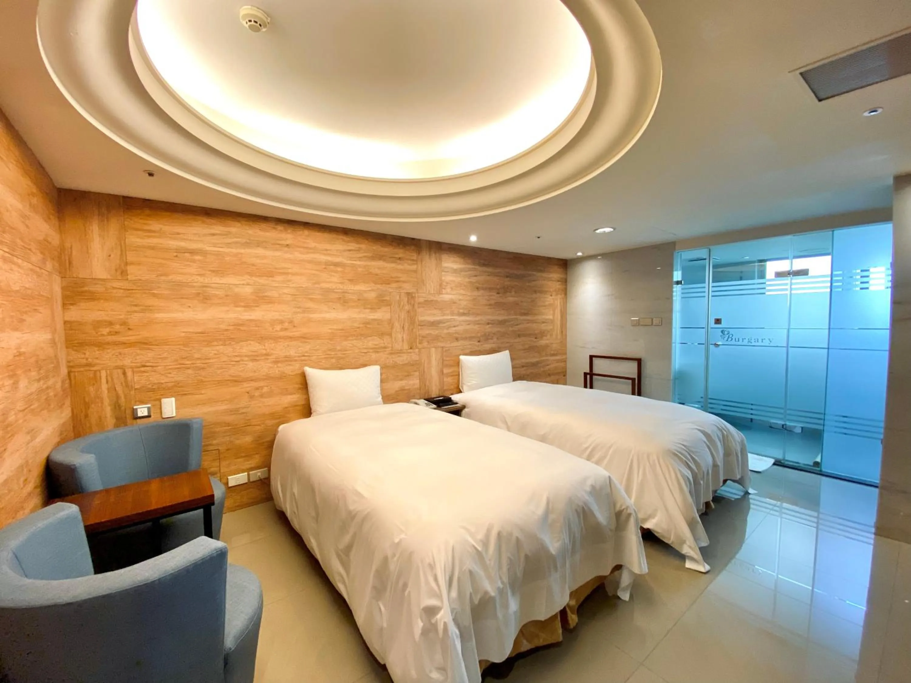 Bed in Burgary Hotel