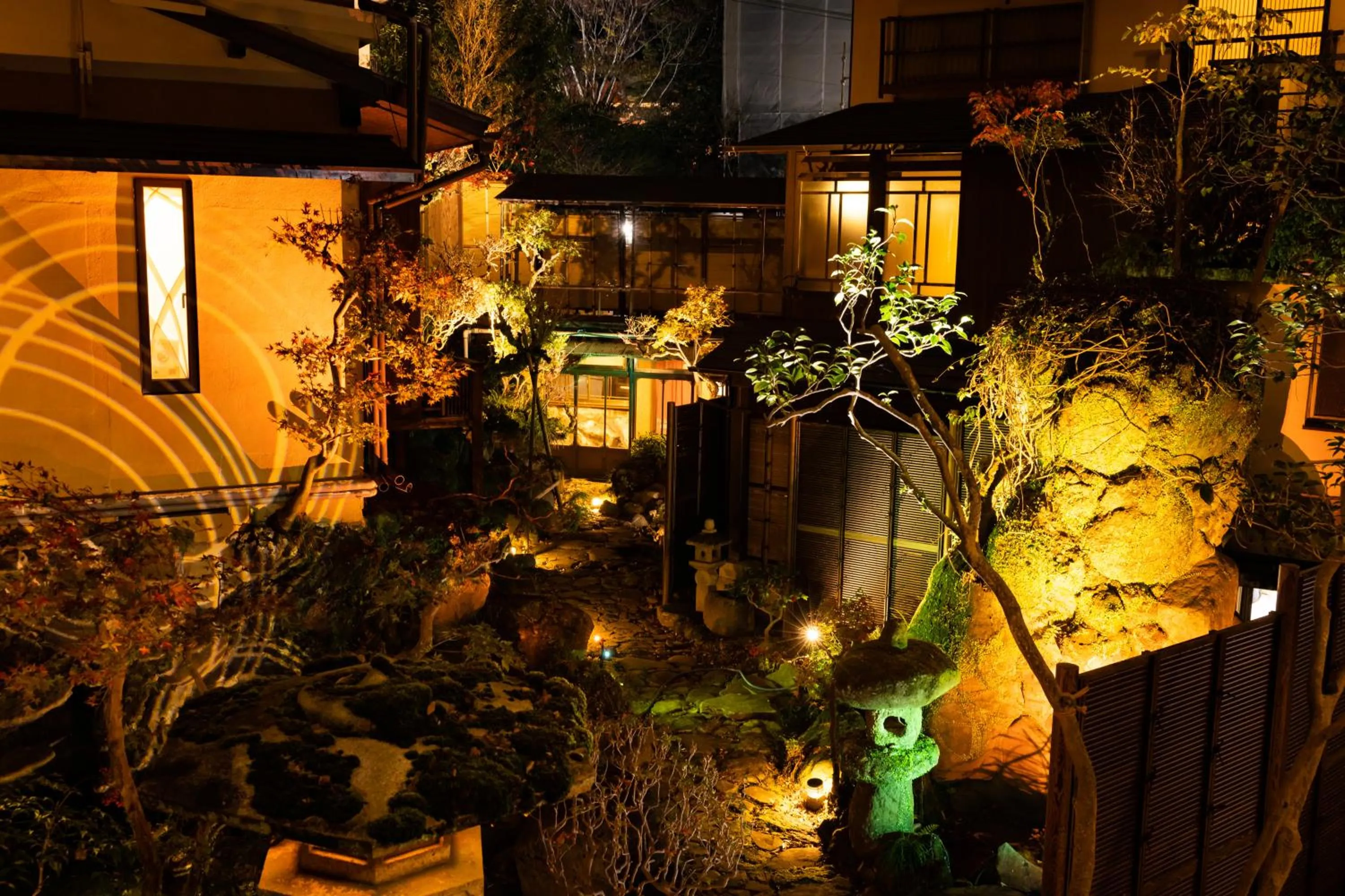 Night in Hakone Onsen Ryokan Yaeikan