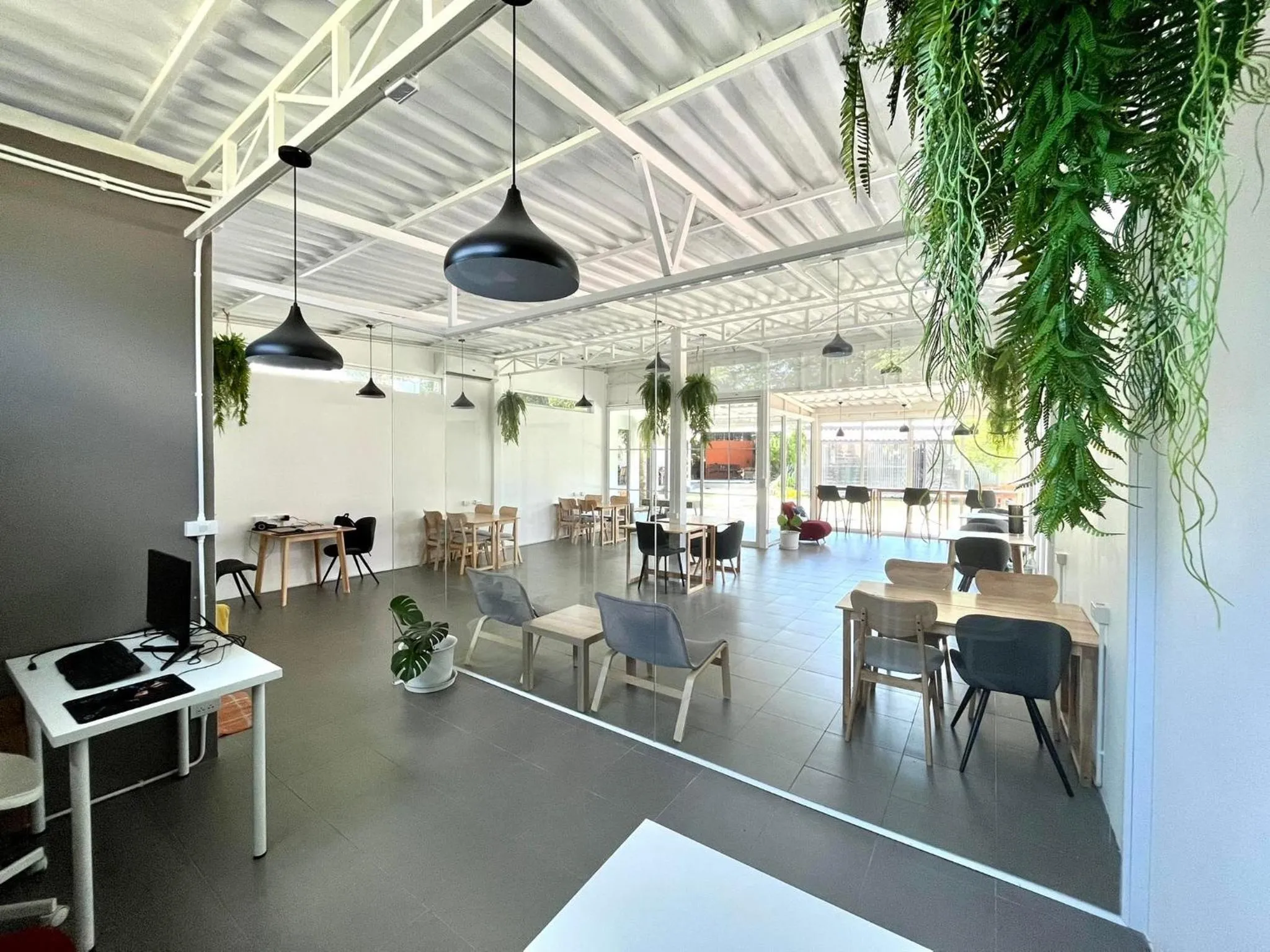 Business facilities in Sabaii Bay Resort