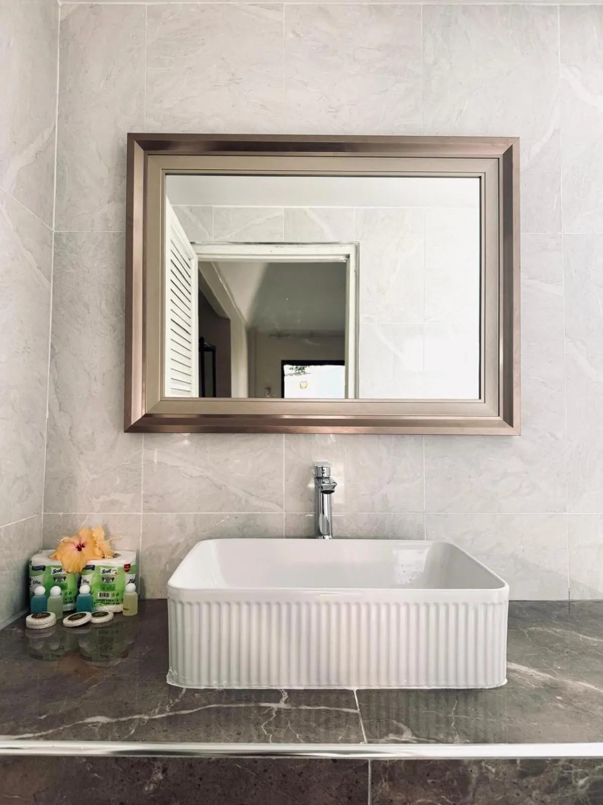 Bathroom in Sabaii Bay Resort