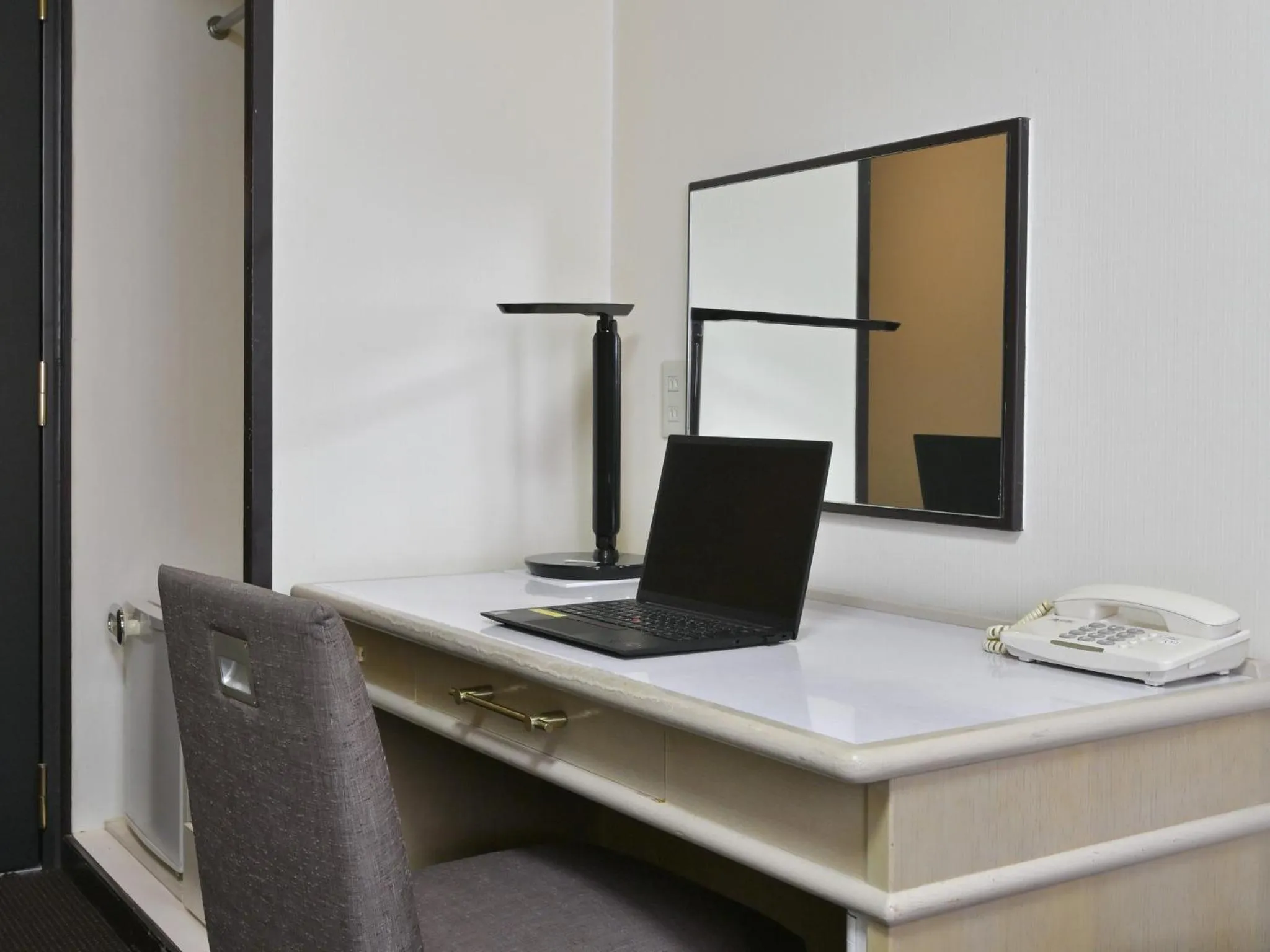 Photo of the whole room in Takamatsu Kokusai Hotel