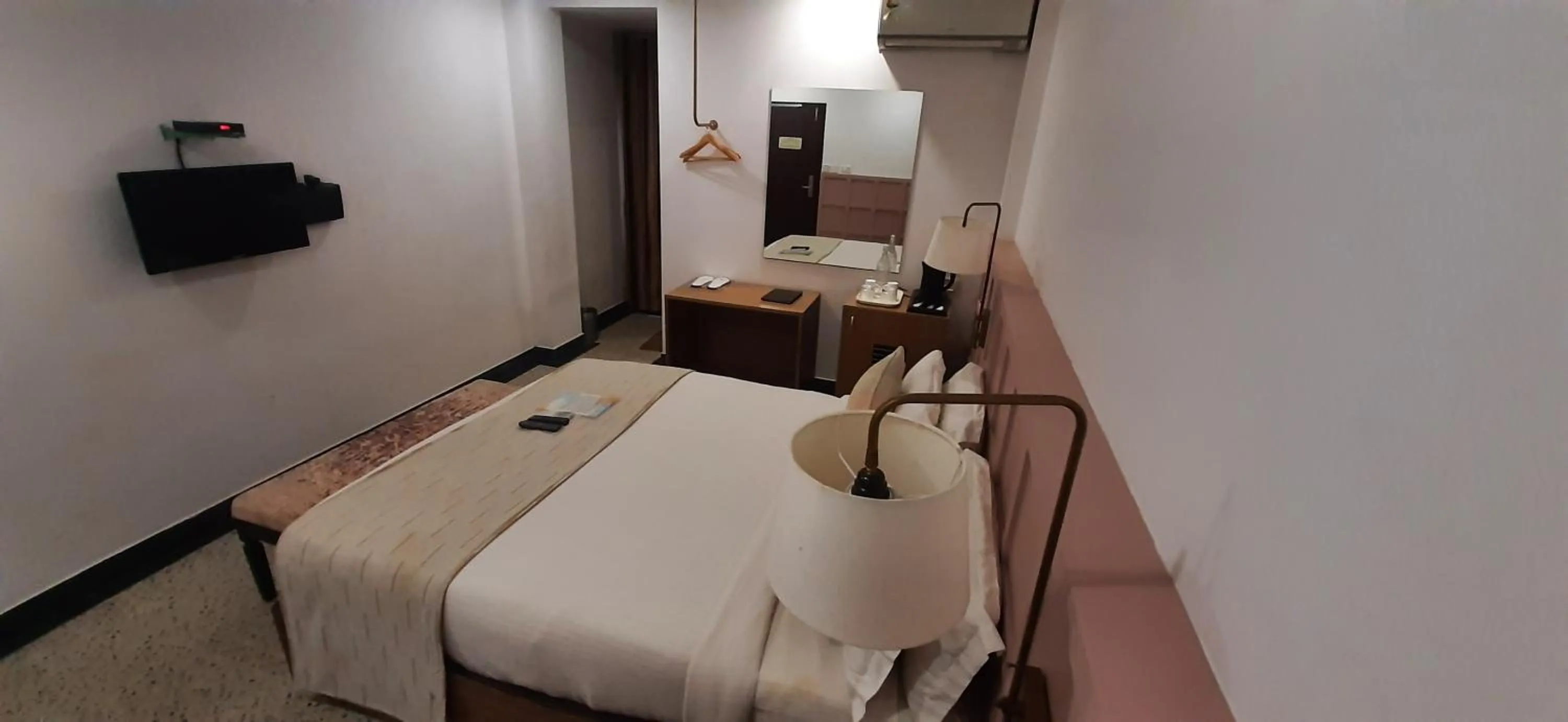 Bedroom, Bed in Hotel TSG Grand