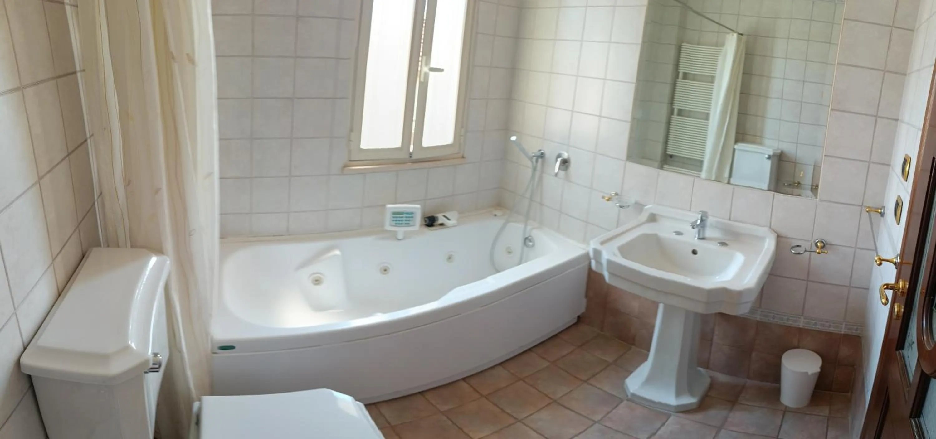 Bathroom in FioreStella