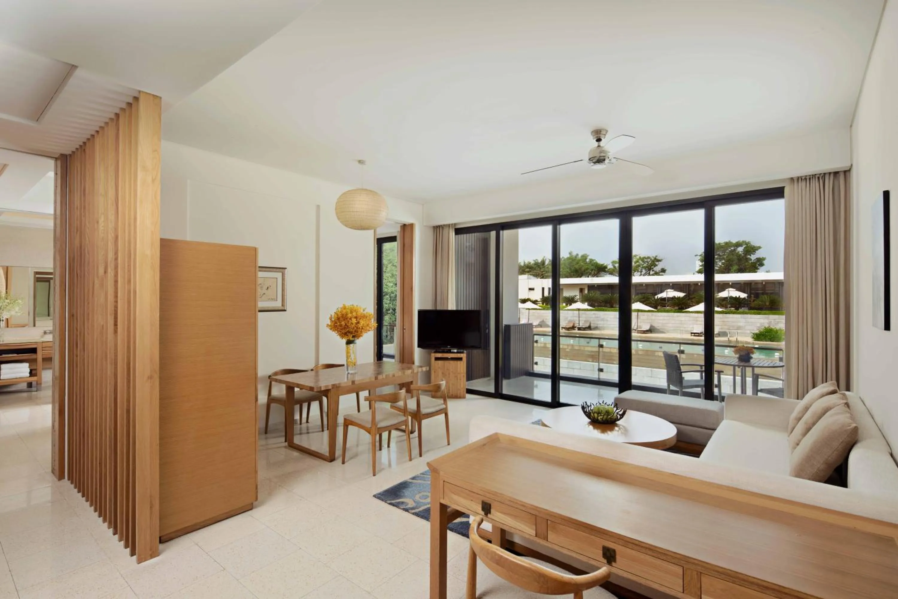 Living room in Hyatt Regency Danang Resort and Spa