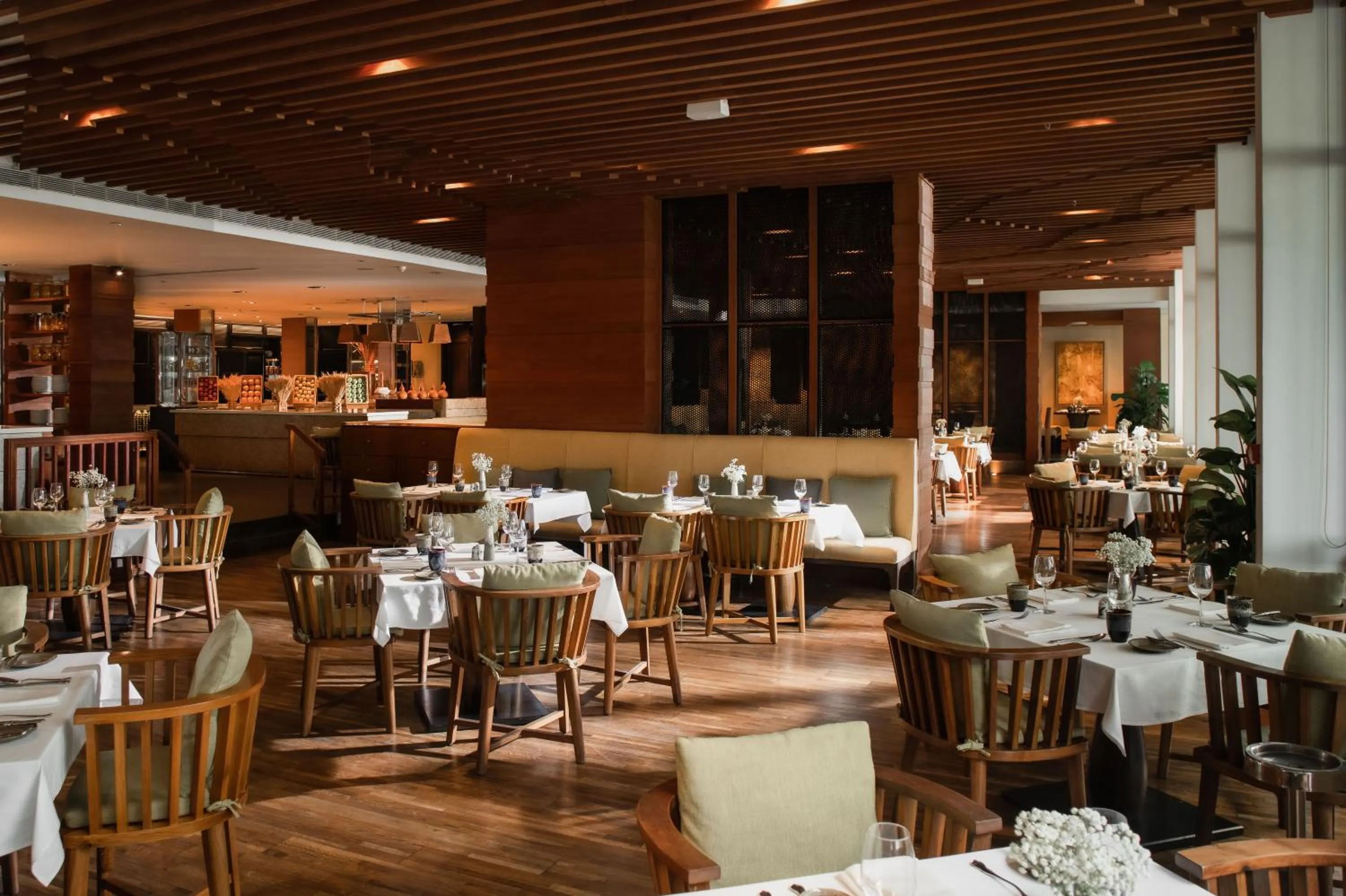 Restaurant/places to eat in Hyatt Regency Danang Resort and Spa