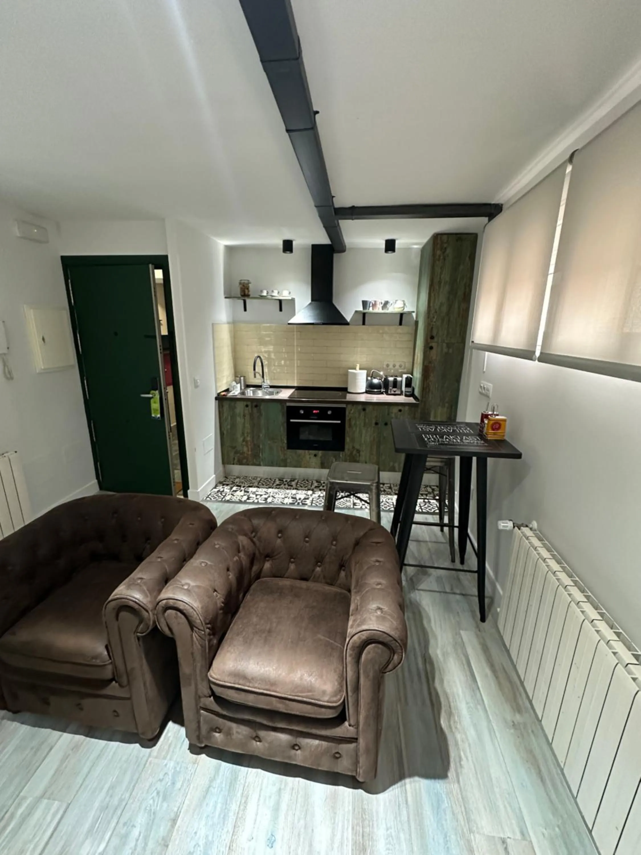 Kitchen or kitchenette in T-Homes - Cuenca